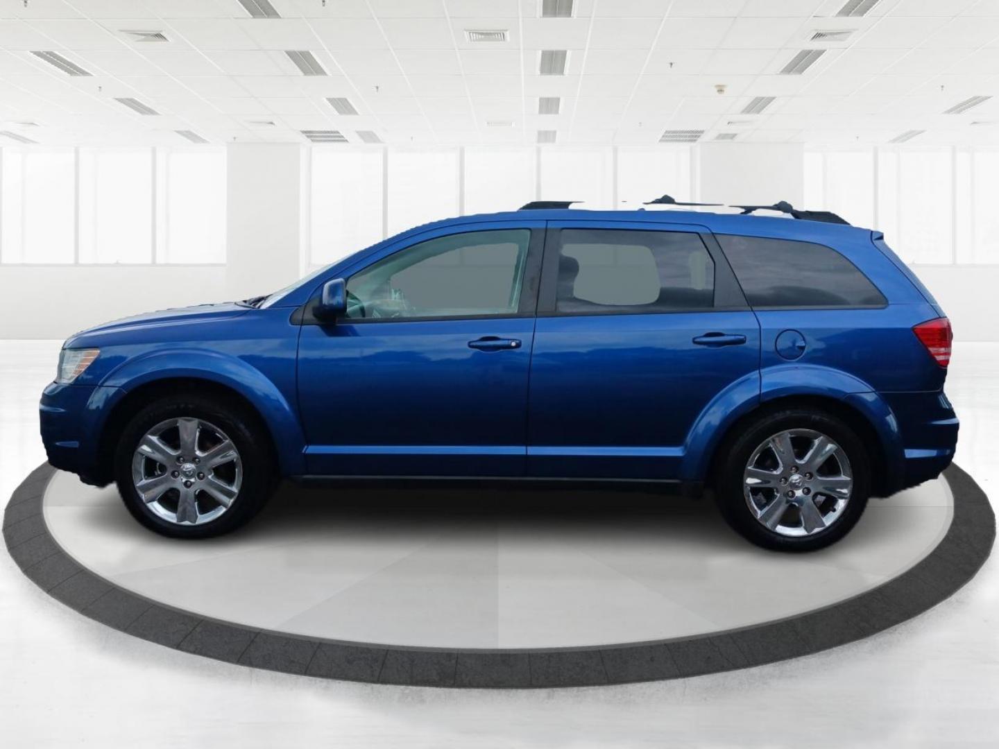 2010 Deep Water Blue Dodge Journey (3D4PH5FVXAT) with an 3.5L V6 SOHC 24V engine, 6-Speed Automatic transmission, located at 1184 Kauffman Ave, Fairborn, OH, 45324, (937) 908-9800, 39.807072, -84.030914 - Photo#5