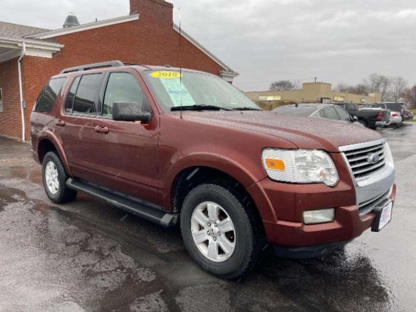 2010 Dark Copper Metallic Ford Explorer XLT 4.0L 4WD (1FMEU7DE2AU) with an 4.0L V6 SOHC 16V engine, 5-Speed Automatic transmission, located at 1230 East Main St, Xenia, OH, 45385, (937) 908-9800, 39.688026, -83.910172 - Photo#0