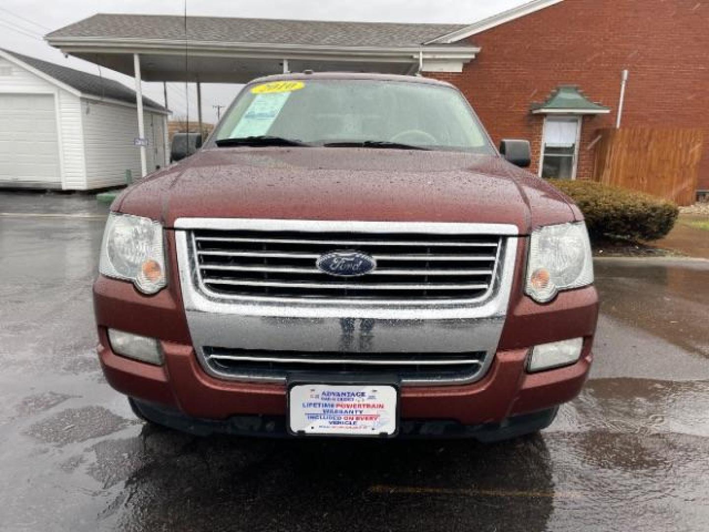 2010 Dark Copper Metallic Ford Explorer XLT 4.0L 4WD (1FMEU7DE2AU) with an 4.0L V6 SOHC 16V engine, 5-Speed Automatic transmission, located at 1230 East Main St, Xenia, OH, 45385, (937) 908-9800, 39.688026, -83.910172 - Photo#4