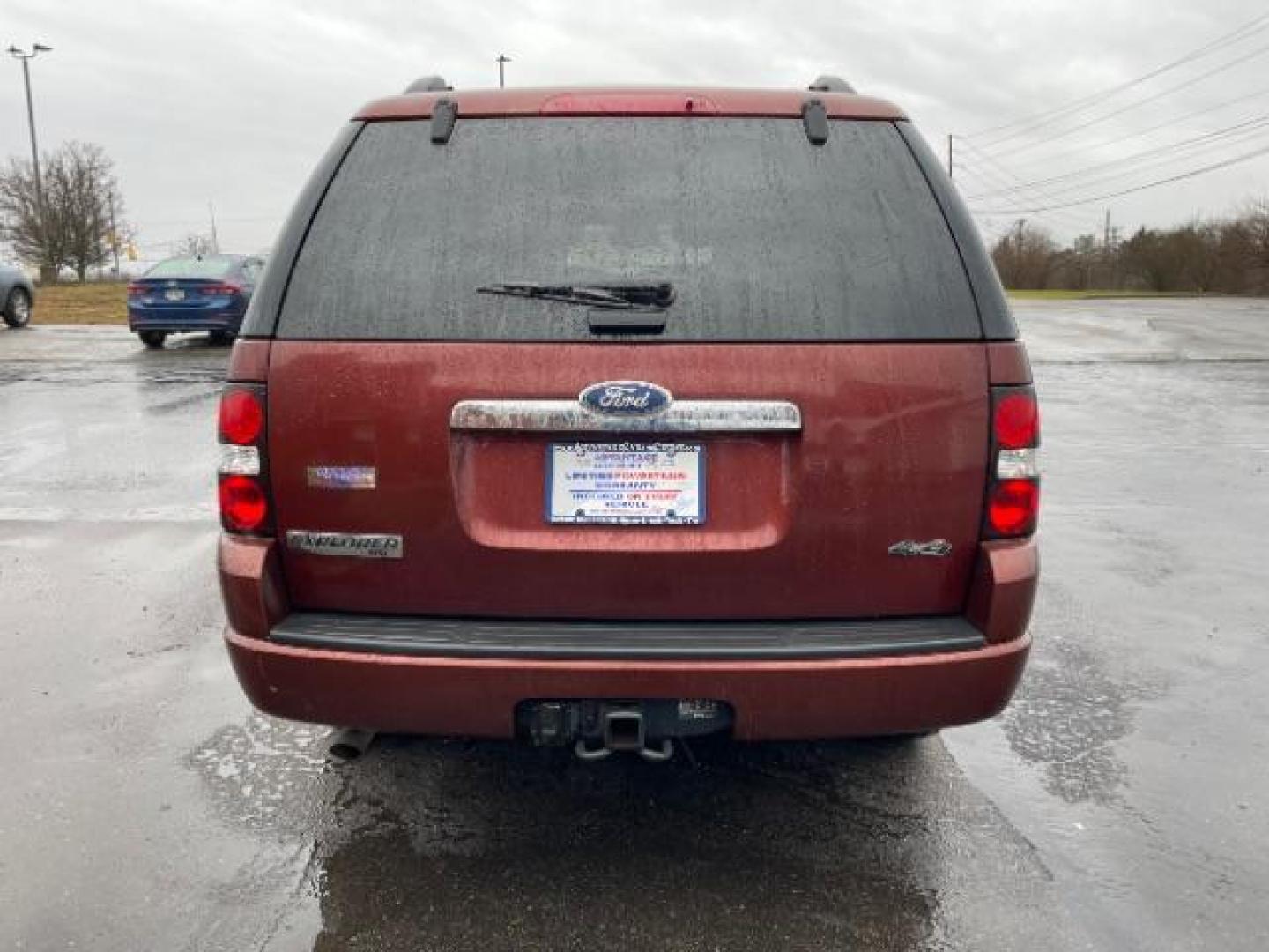 2010 Dark Copper Metallic Ford Explorer XLT 4.0L 4WD (1FMEU7DE2AU) with an 4.0L V6 SOHC 16V engine, 5-Speed Automatic transmission, located at 1230 East Main St, Xenia, OH, 45385, (937) 908-9800, 39.688026, -83.910172 - Photo#5