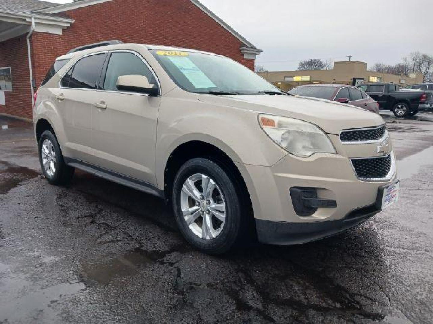 2011 Gold Mist Metallic Chevrolet Equinox 1LT 2WD (2GNALDEC2B1) with an 2.4L L4 DOHC 16V engine, 6-Speed Automatic transmission, located at 1099 N County Rd 25A, Troy, OH, 45373, (937) 908-9800, 40.057079, -84.212883 - Photo#0