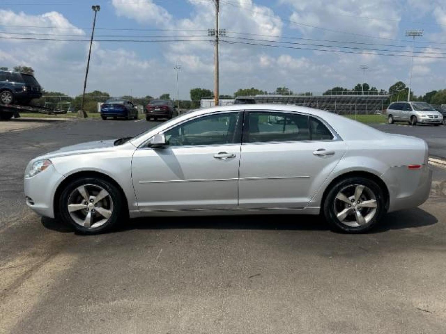 2011 Silver Ice Metallic Chevrolet Malibu 1LT (1G1ZC5E14BF) with an 2.4L L4 DOHC 16V engine, 6-Speed Automatic transmission, located at 401 Woodman Dr, Riverside, OH, 45431, (937) 908-9800, 39.760899, -84.123421 - Photo#3