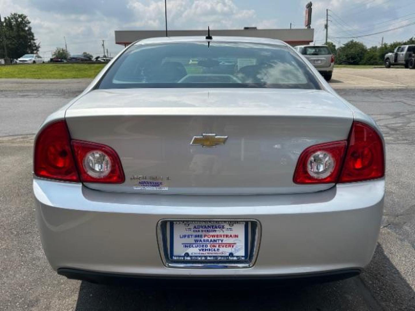 2011 Silver Ice Metallic Chevrolet Malibu 1LT (1G1ZC5E14BF) with an 2.4L L4 DOHC 16V engine, 6-Speed Automatic transmission, located at 401 Woodman Dr, Riverside, OH, 45431, (937) 908-9800, 39.760899, -84.123421 - Photo#4