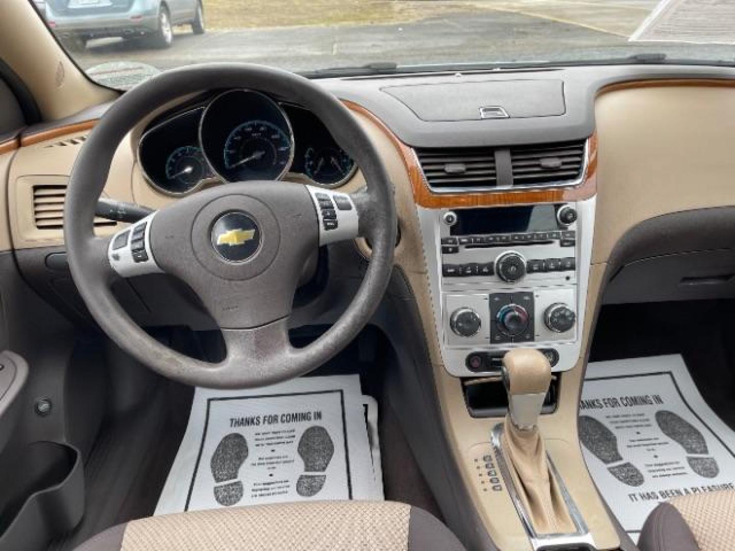 2011 Summit White Chevrolet Malibu 1LT (1G1ZC5E14BF) with an 2.4L L4 DOHC 16V engine, 6-Speed Automatic transmission, located at 880 E. National Road, Vandalia, OH, 45377, (937) 908-9800, 39.891918, -84.183594 - Photo#7