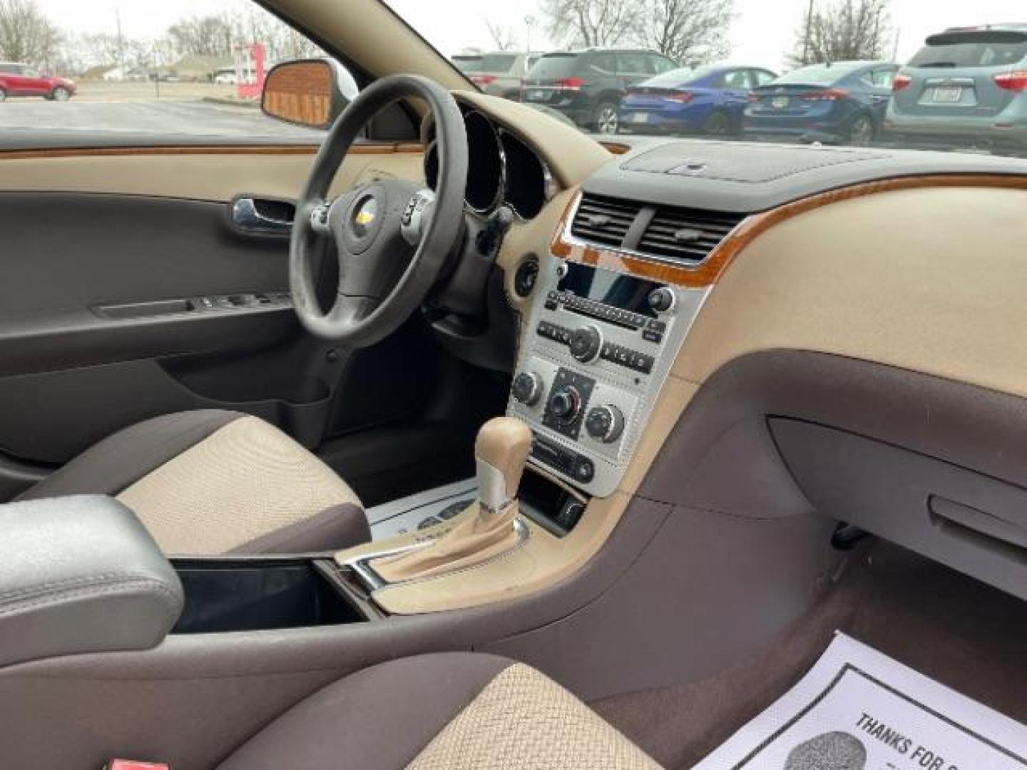 2011 Summit White Chevrolet Malibu 1LT (1G1ZC5E14BF) with an 2.4L L4 DOHC 16V engine, 6-Speed Automatic transmission, located at 880 E. National Road, Vandalia, OH, 45377, (937) 908-9800, 39.891918, -84.183594 - Photo#8