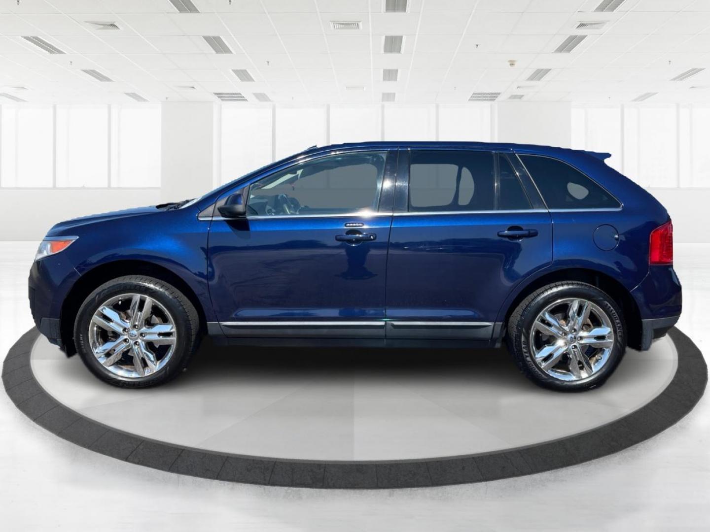 2011 Kona Blue Metallic Ford Edge (2FMDK3KC6BB) with an 3.5L V6 DOHC 24V engine, 6-Speed Automatic transmission, located at 4508 South Dixie Dr, Moraine, OH, 45439, (937) 908-9800, 39.689976, -84.218452 - Photo#5