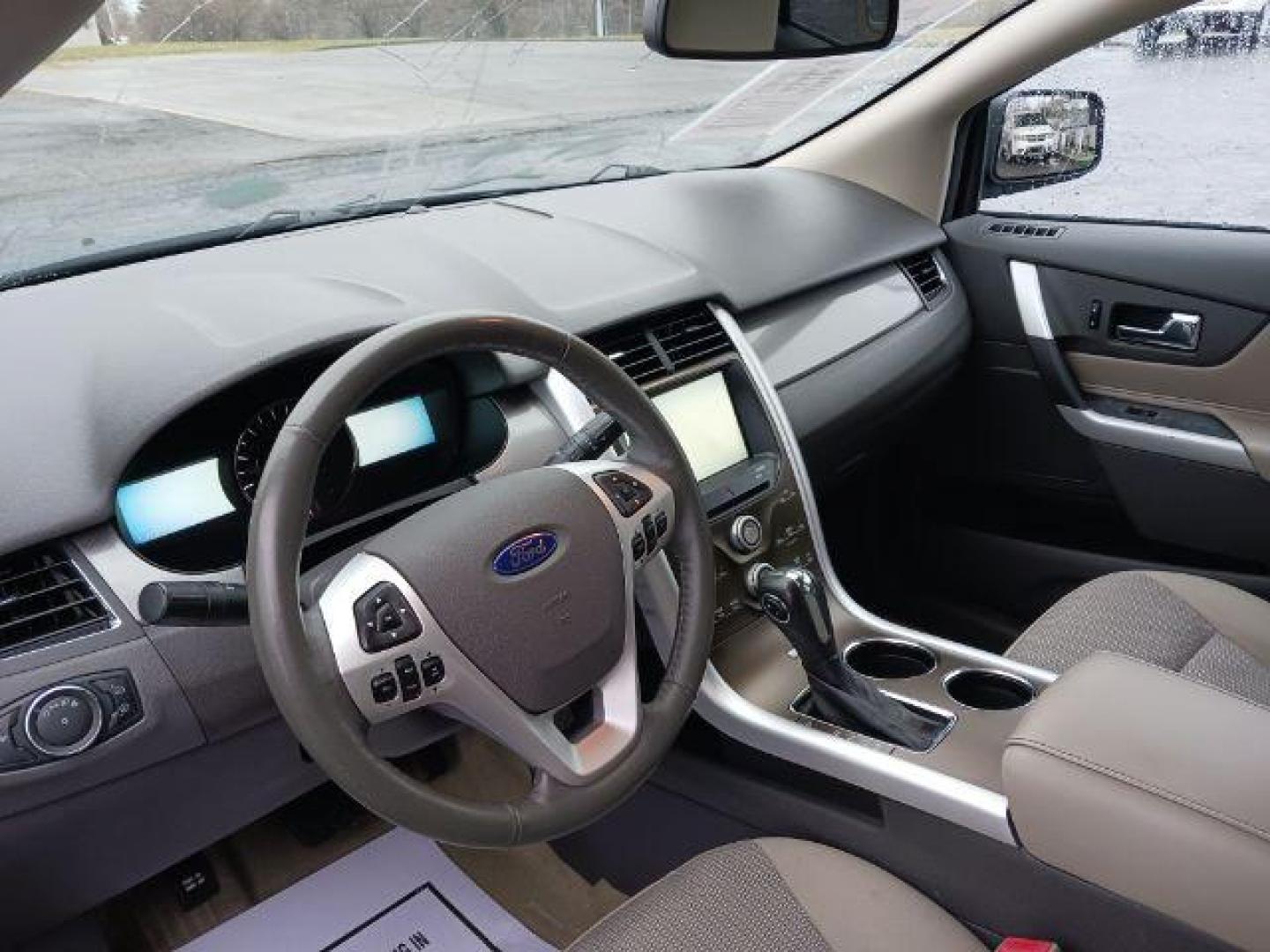 2011 Earth Metallic Ford Edge SEL AWD (2FMDK4JC7BB) with an 3.5L V6 DOHC 24V engine, 6-Speed Automatic transmission, located at 1099 N County Rd 25A, Troy, OH, 45373, (937) 908-9800, 40.057079, -84.212883 - Photo#6