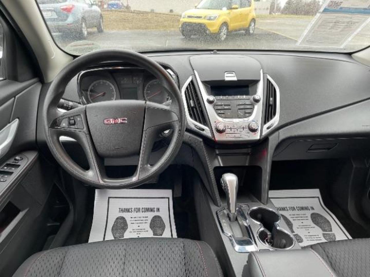 2011 Olympic White GMC Terrain SLE1 FWD (2CTALMEC7B6) with an 2.4L L4 DOHC 16V engine, 6-Speed Automatic transmission, located at 1184 Kauffman Ave, Fairborn, OH, 45324, (937) 908-9800, 39.807072, -84.030914 - Photo#7