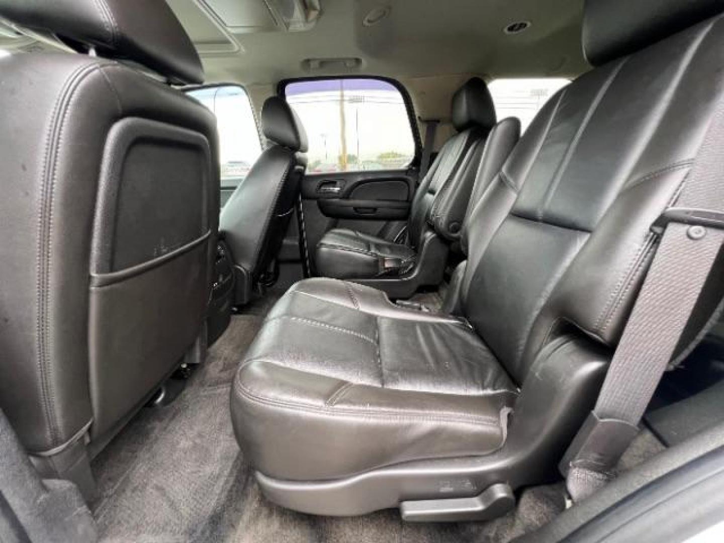 2011 Pure Silver Metallic GMC Yukon SLT1 4WD (1GKS2CE0XBR) with an 5.3L V8 OHV 16V FFV engine, 6-Speed Automatic transmission, located at 401 Woodman Dr, Riverside, OH, 45431, (937) 908-9800, 39.760899, -84.123421 - Third Row - Photo#7