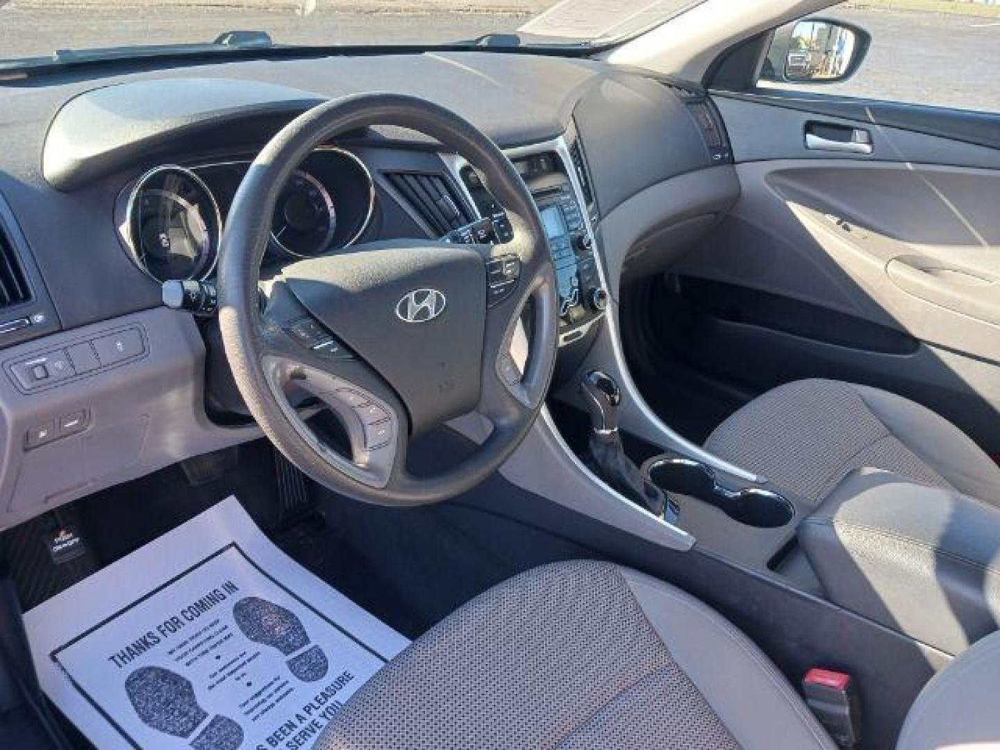 2011 Harbor Gray Metallic Hyundai Sonata GLS Auto (5NPEB4AC0BH) with an 2.4L L4 DOHC 16V engine, 6-Speed Automatic transmission, located at 1099 N County Rd 25A, Troy, OH, 45373, (937) 908-9800, 40.057079, -84.212883 - Photo#6