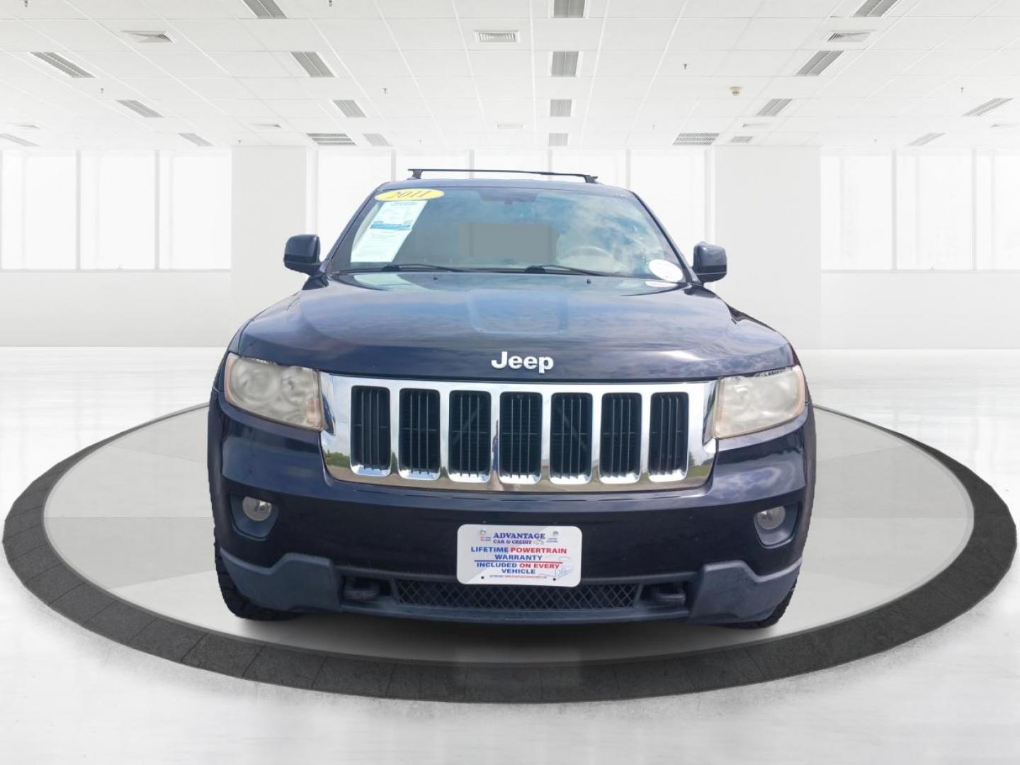 2011 Blue Jeep Grand Cherokee (1J4RR4GT1BC) with an 5.7L V8 OHV 16V engine, 5-Speed Automatic transmission, located at 1184 Kauffman Ave, Fairborn, OH, 45324, (937) 908-9800, 39.807072, -84.030914 - Photo#6