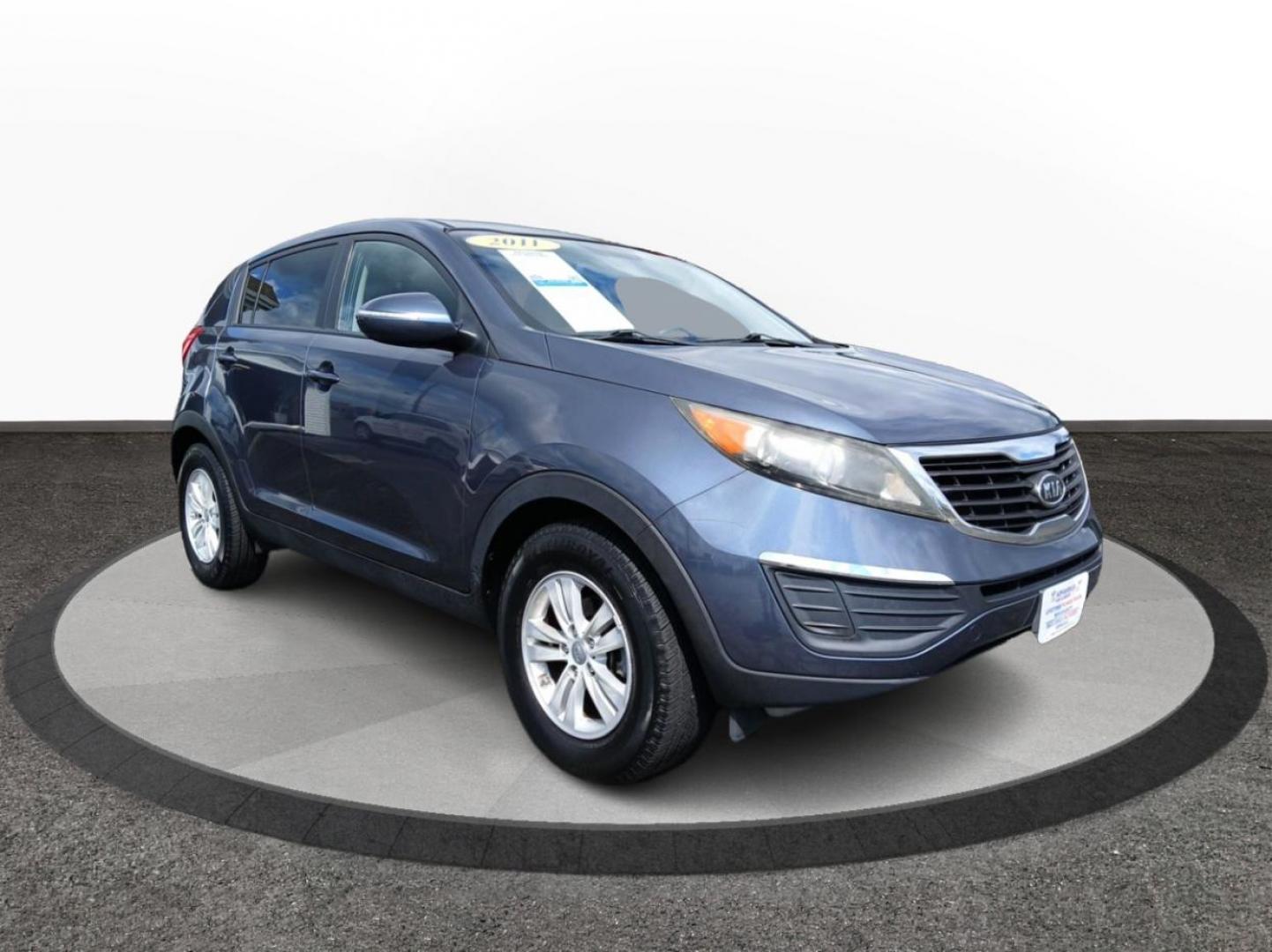 2011 Retro Blue Metallic Kia Sportage (KNDPB3A24B7) with an 2.4L V6 DOHC 24V engine, 6-Speed Automatic transmission, located at 1230 East Main St, Xenia, OH, 45385, (937) 908-9800, 39.688026, -83.910172 - Photo#0