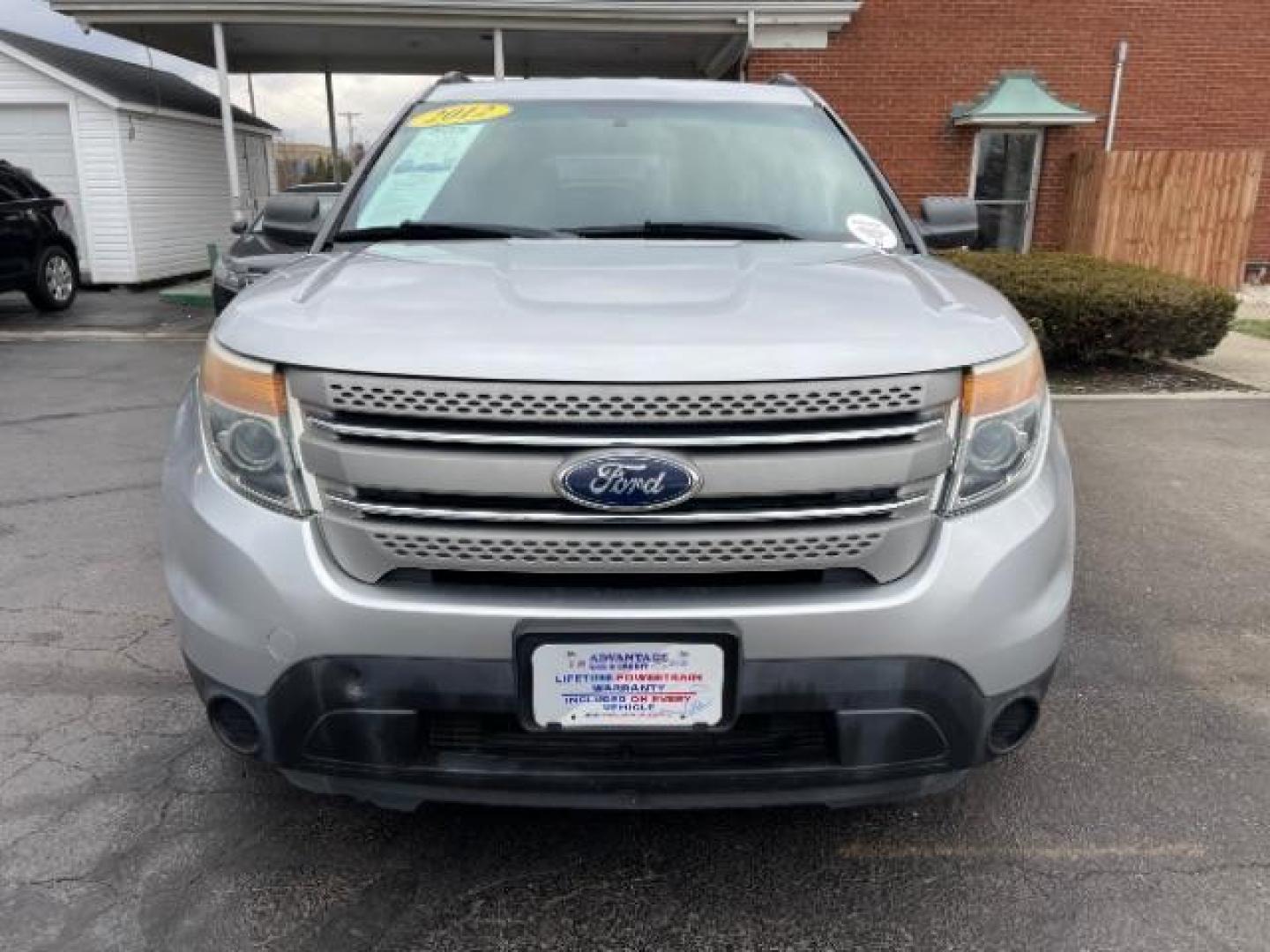 2012 Ingot Silver Metallic Ford Explorer Base FWD (1FMHK7B86CG) with an 3.5L V6 DOHC 24V engine, 6-Speed Automatic transmission, located at 1099 N County Rd 25A, Troy, OH, 45373, (937) 908-9800, 40.057079, -84.212883 - Photo#5