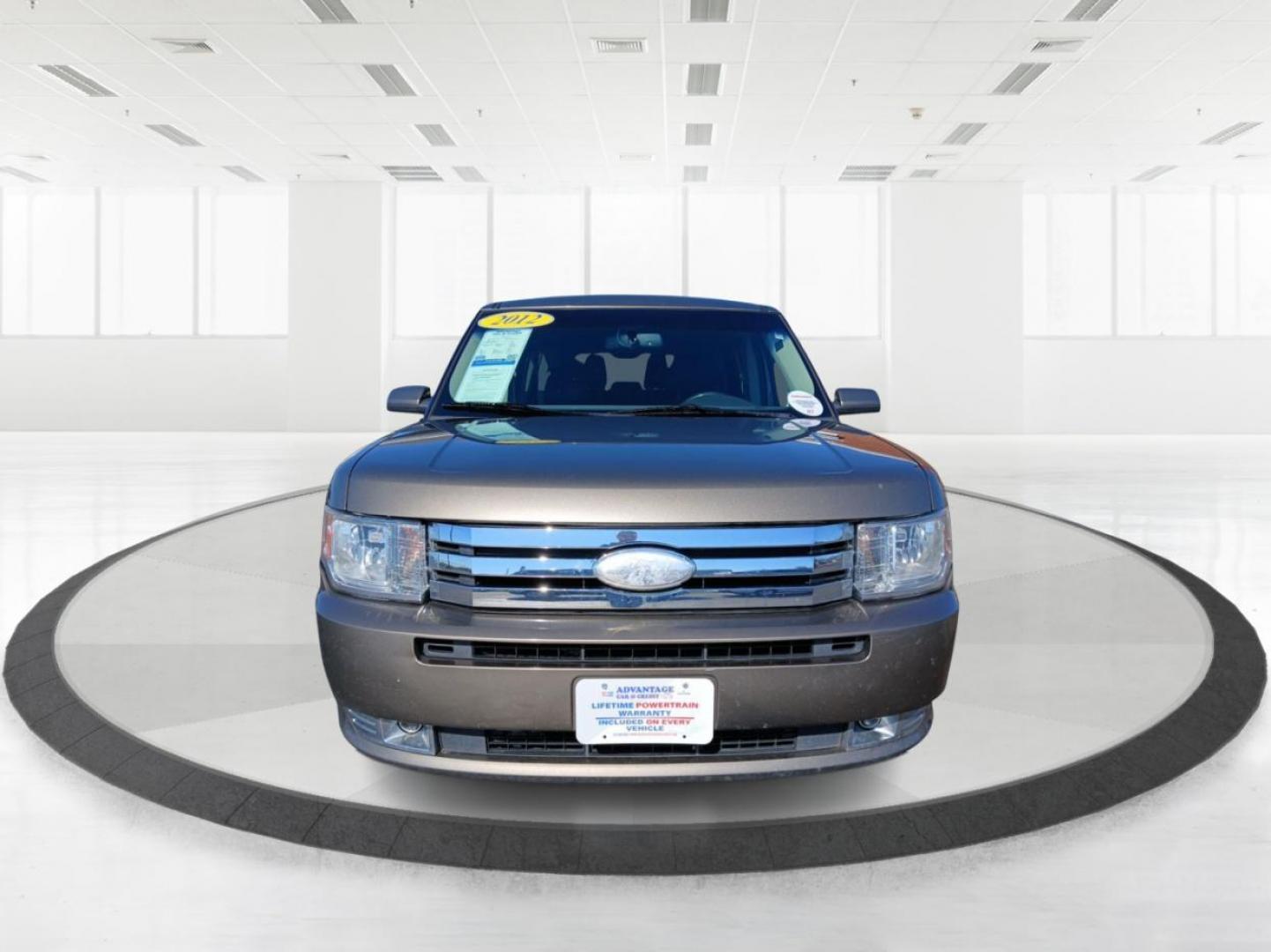 2012 Ford Flex SEL FWD (2FMGK5CC2CB) with an 3.5L V6 DOHC 24V engine, 6-Speed Automatic Overdrive transmission, located at 1184 Kauffman Ave, Fairborn, OH, 45324, (937) 908-9800, 39.807072, -84.030914 - Third Row - Photo#6