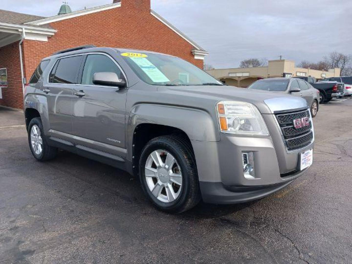 2012 Mocha Steel Metallic GMC Terrain SLE2 FWD (2GKALSEK6C6) with an 2.4L L4 DOHC 16V FFV engine, 6-Speed Automatic transmission, located at 401 Woodman Dr, Riverside, OH, 45431, (937) 908-9800, 39.760899, -84.123421 - Photo#0