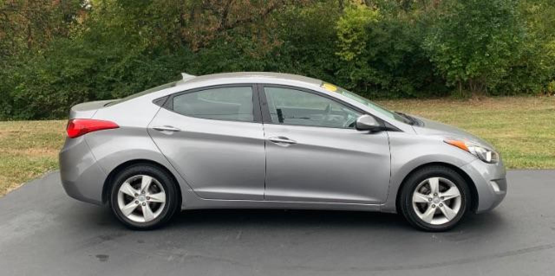 2012 Harbor Gray Metallic Hyundai Elantra GLS A/T (KMHDH4AE3CU) with an 1.8L L4 DOHC 16V engine, 6-Speed Automatic transmission, located at 1099 N County Rd 25A, Troy, OH, 45373, (937) 908-9800, 40.057079, -84.212883 - Photo#2