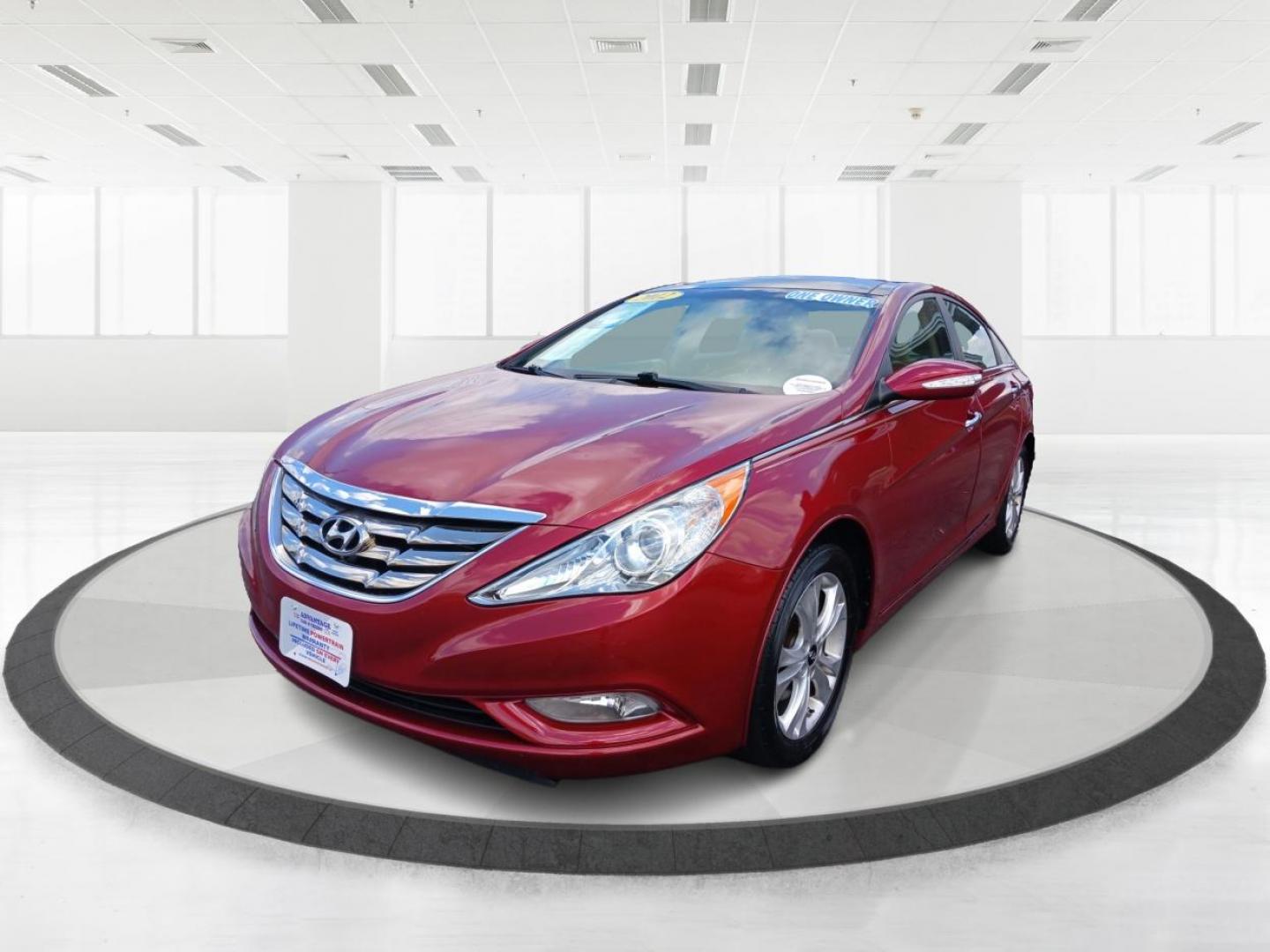 2012 Sparkling Ruby Hyundai Sonata Limited Auto (5NPEC4AC6CH) with an 2.4L L4 DOHC 16V engine, 6-Speed Automatic transmission, located at 880 E. National Road, Vandalia, OH, 45377, (937) 908-9800, 39.891918, -84.183594 - Photo#7