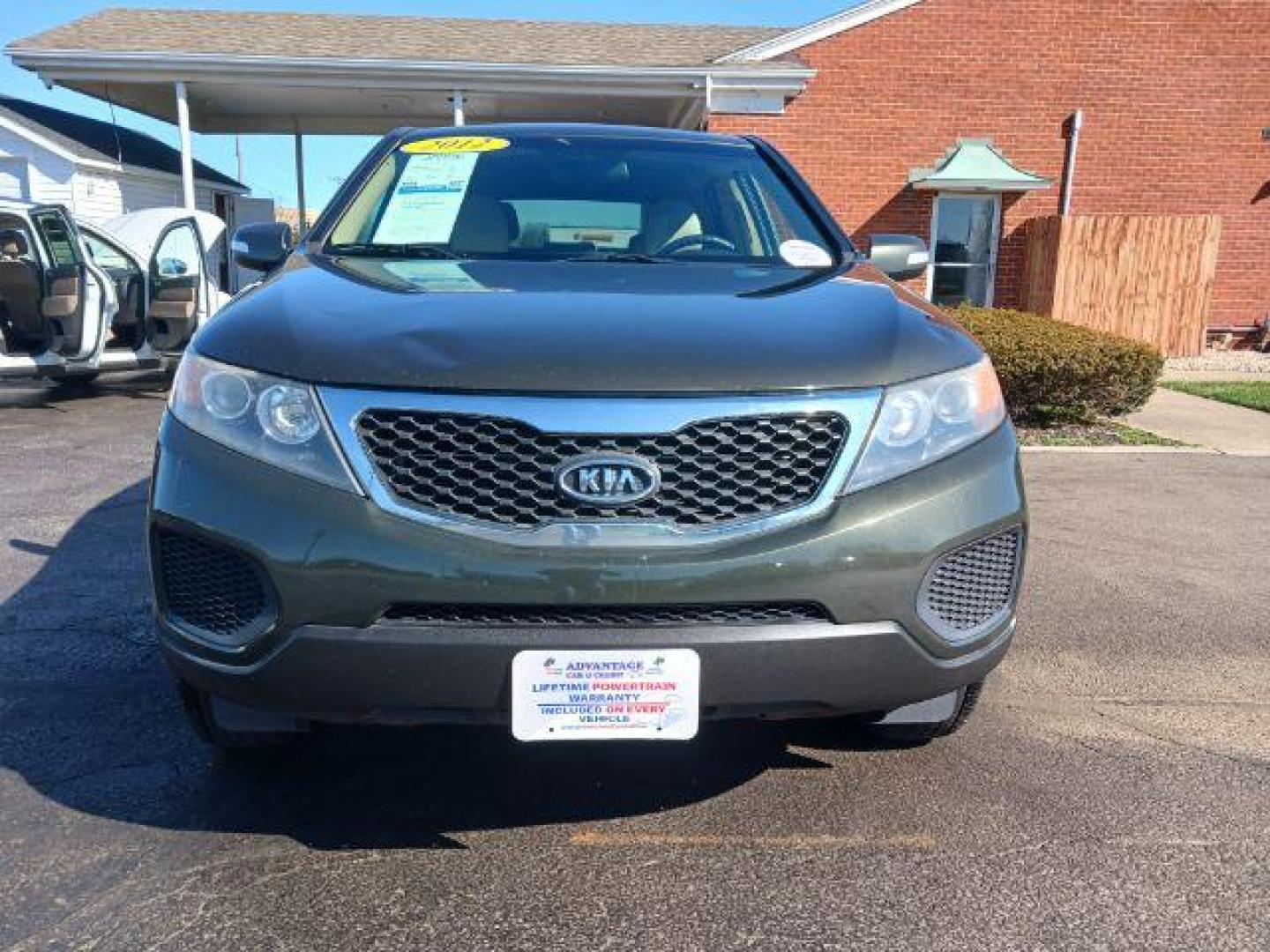 2012 Baltic Blue Kia Sorento LX 2WD (5XYKT3A15CG) with an 2.4L L4 DOHC 16V engine, 6-Speed Automatic transmission, located at 880 E. National Road, Vandalia, OH, 45377, (937) 908-9800, 39.891918, -84.183594 - Photo#1