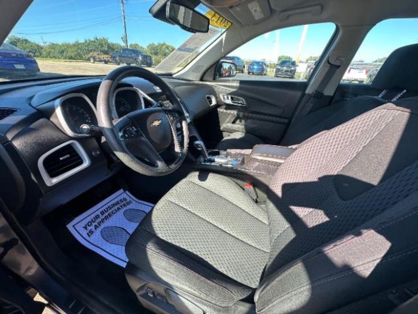 2013 Atlantis Blue Metallic Chevrolet Equinox LS 2WD (2GNALBEK3D6) with an 2.4L L4 DOHC 16V engine, 6-Speed Automatic transmission, located at 1951 S Dayton Lakeview Rd., New Carlisle, OH, 45344, (937) 908-9800, 39.890999, -84.050255 - Photo#6