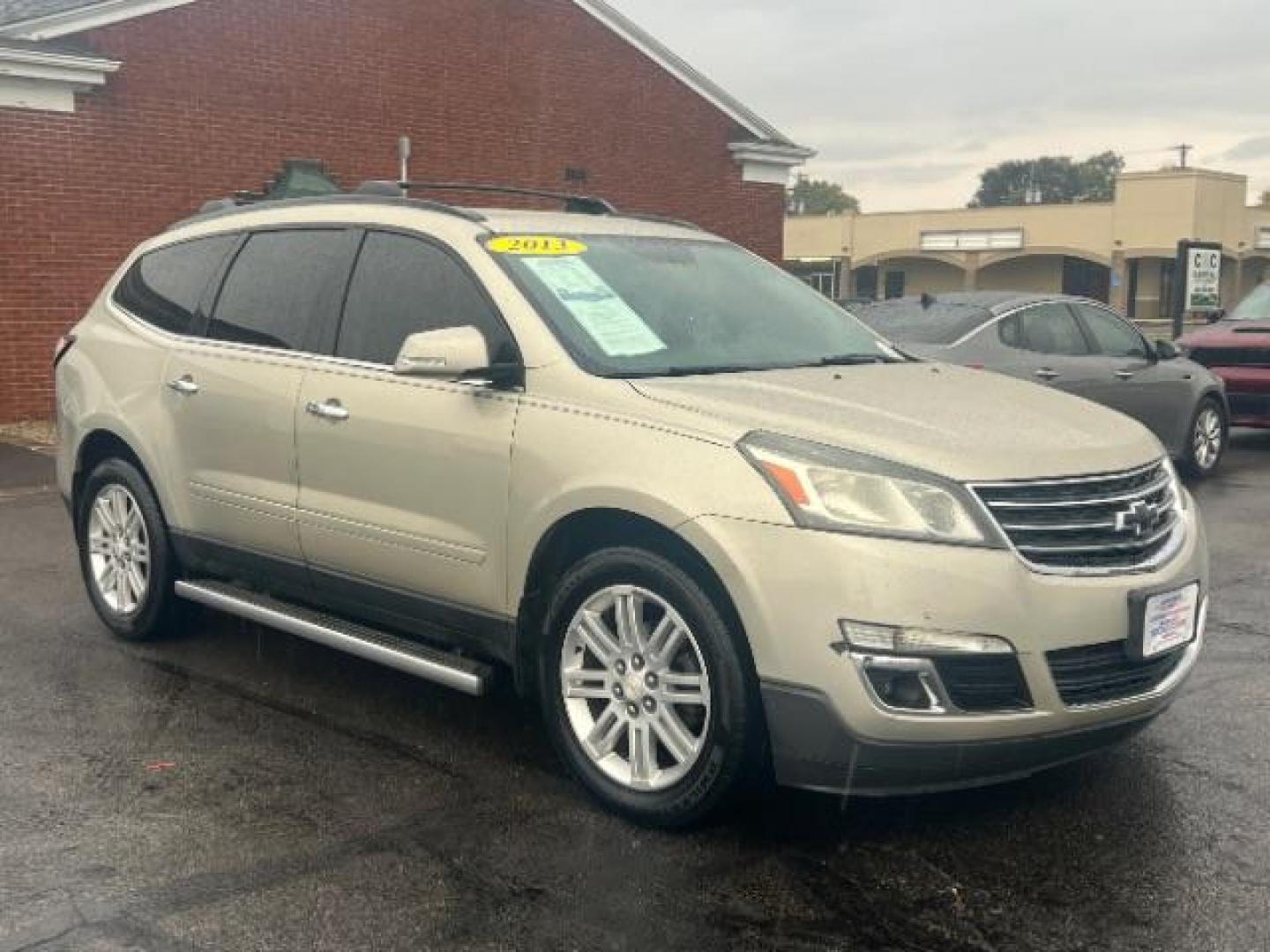 2013 Champagne Silver Metallic Chevrolet Traverse 1LT FWD (1GNKRGKD7DJ) with an 3.6L V6 DOHC 24V engine, 6-Speed Automatic transmission, located at 1230 East Main St, Xenia, OH, 45385, (937) 908-9800, 39.688026, -83.910172 - Third Row - Photo#0