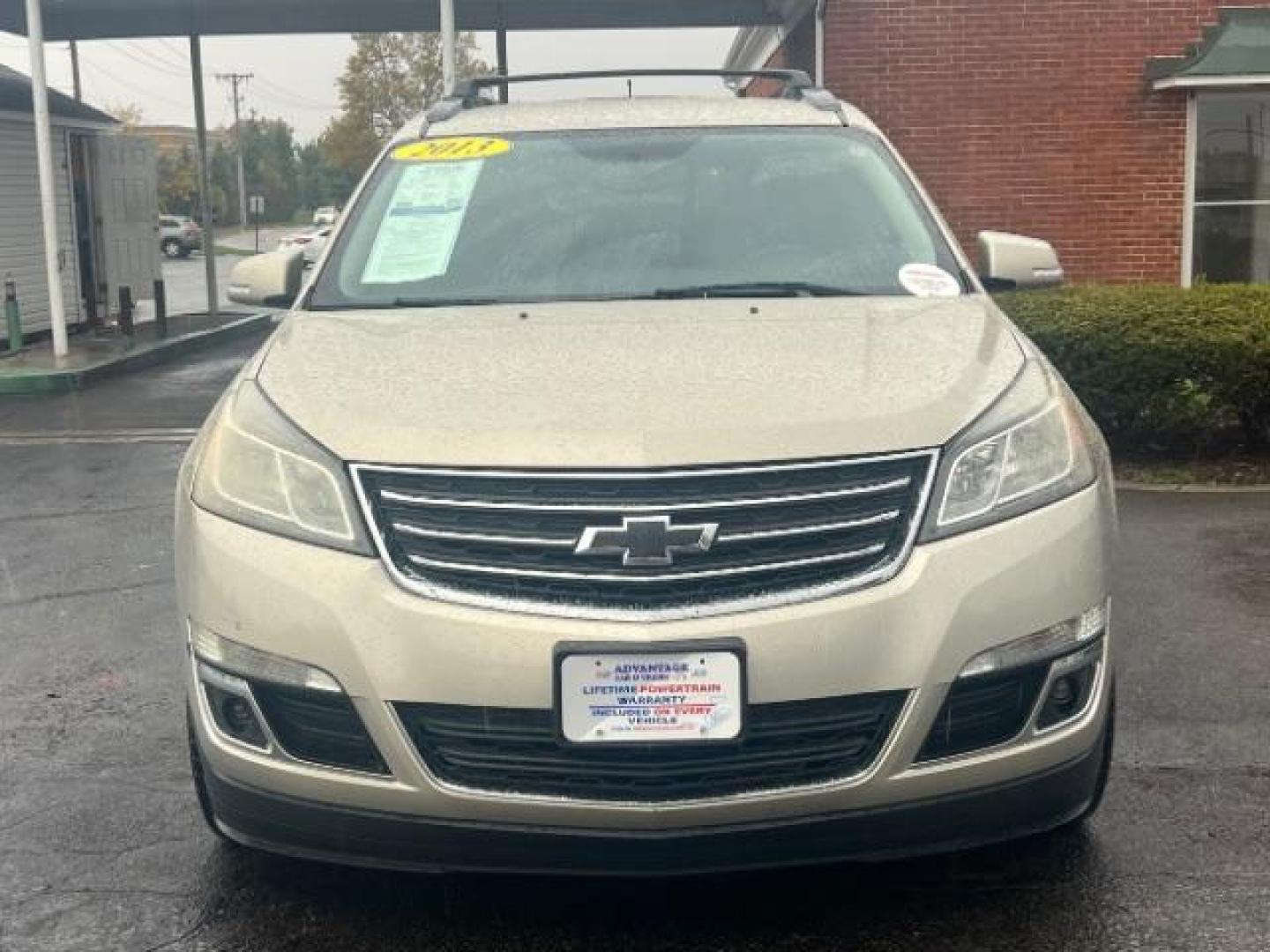 2013 Champagne Silver Metallic Chevrolet Traverse 1LT FWD (1GNKRGKD7DJ) with an 3.6L V6 DOHC 24V engine, 6-Speed Automatic transmission, located at 1230 East Main St, Xenia, OH, 45385, (937) 908-9800, 39.688026, -83.910172 - Third Row - Photo#1