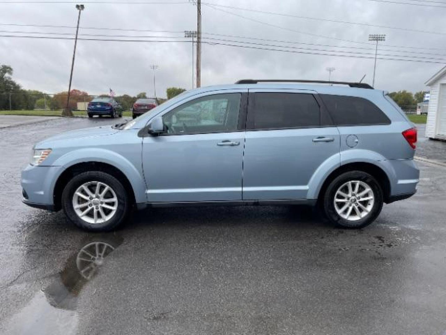 2013 Fathom Blue Pearl Dodge Journey SXT AWD (3C4PDDBGXDT) with an 3.6L V6 DOHC 24V engine, 6-Speed Automatic transmission, located at 1951 S Dayton Lakeview Rd., New Carlisle, OH, 45344, (937) 908-9800, 39.890999, -84.050255 - Third Row - Photo#5