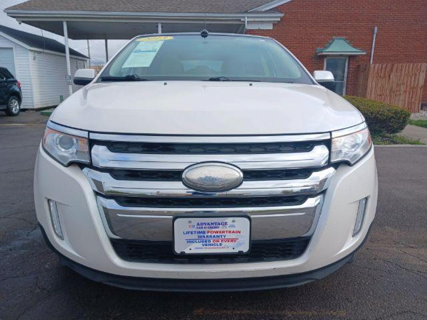 2013 White Platinum Tricoat Metallic Ford Edge Limited FWD (2FMDK3K96DB) with an 2.0L L4 DOHC 16V engine, 6-Speed Automatic transmission, located at 1099 N County Rd 25A, Troy, OH, 45373, (937) 908-9800, 40.057079, -84.212883 - Photo#4