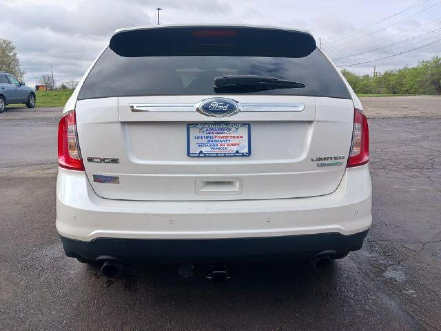 2013 White Platinum Tricoat Metallic Ford Edge Limited FWD (2FMDK3K96DB) with an 2.0L L4 DOHC 16V engine, 6-Speed Automatic transmission, located at 1099 N County Rd 25A, Troy, OH, 45373, (937) 908-9800, 40.057079, -84.212883 - Photo#5