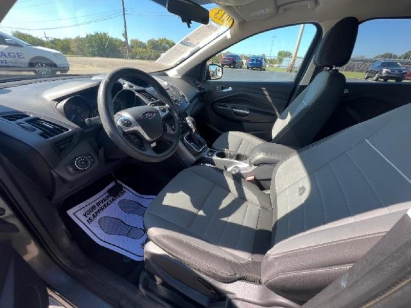 2013 Sterling Grey Metallic Ford Escape SE 4WD (1FMCU9G92DU) with an 2.0L L4 DOHC 16V engine, 6-Speed Automatic transmission, located at 4508 South Dixie Dr, Moraine, OH, 45439, (937) 908-9800, 39.689976, -84.218452 - Photo#6