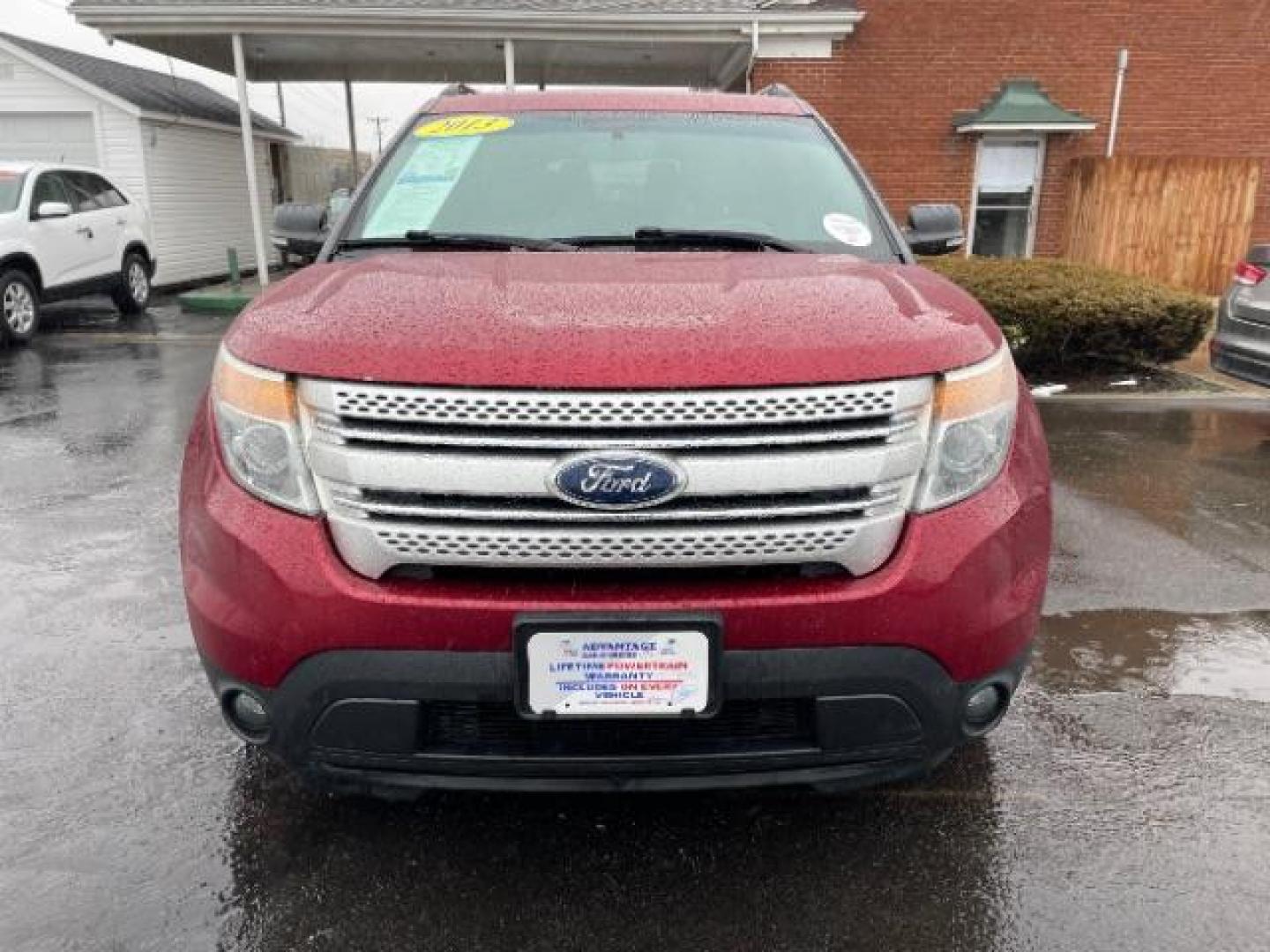 2013 Ruby Red Metallic Ford Explorer XLT 4WD (1FM5K8D83DG) with an 3.5L V6 DOHC 24V engine, 6-Speed Automatic transmission, located at 1099 N County Rd 25A, Troy, OH, 45373, (937) 908-9800, 40.057079, -84.212883 - Photo#5