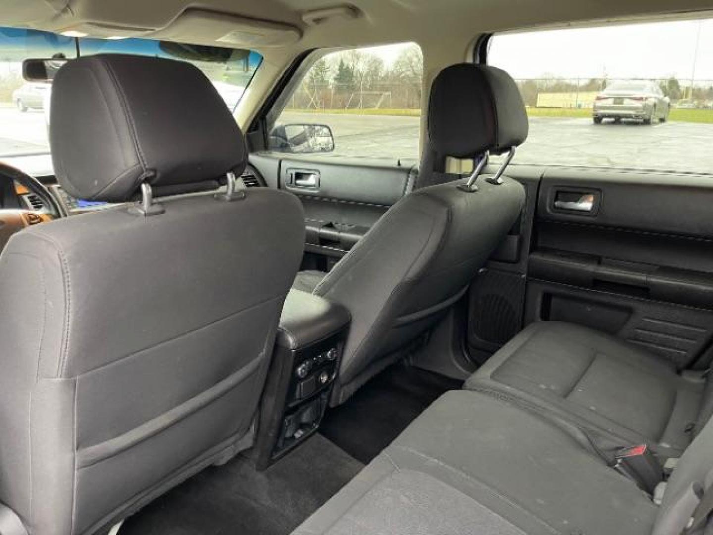 2013 Deep Impact Blue Metallic Ford Flex SE FWD (2FMGK5B8XDB) with an 3.5L V6 DOHC 24V engine, 6-Speed Automatic Overdrive transmission, located at 1951 S Dayton Lakeview Rd., New Carlisle, OH, 45344, (937) 908-9800, 39.890999, -84.050255 - Photo#10