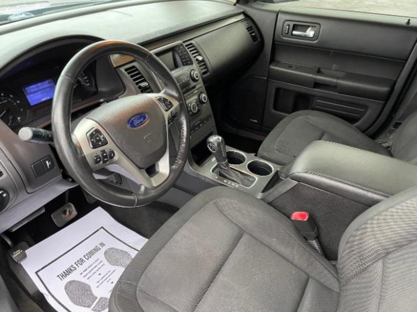 2013 Deep Impact Blue Metallic Ford Flex SE FWD (2FMGK5B8XDB) with an 3.5L V6 DOHC 24V engine, 6-Speed Automatic Overdrive transmission, located at 1951 S Dayton Lakeview Rd., New Carlisle, OH, 45344, (937) 908-9800, 39.890999, -84.050255 - Photo#6