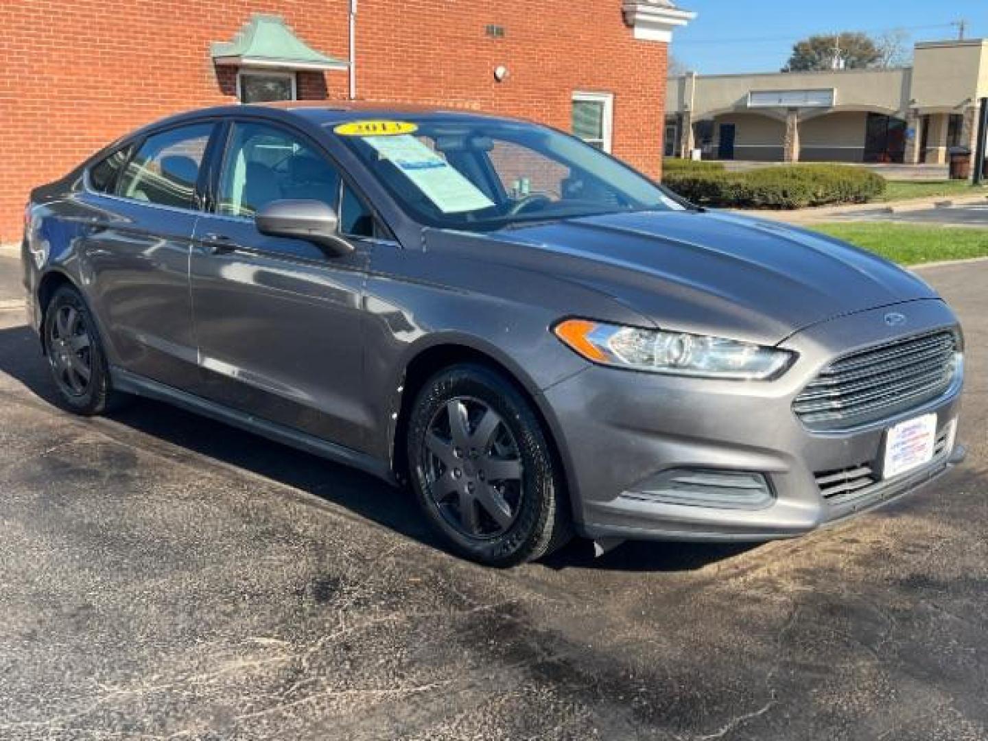 2013 Sterling Gray Ford Fusion S (3FA6P0G76DR) with an 2.5L L4 DOHC 16V engine, located at 401 Woodman Dr, Riverside, OH, 45431, (937) 908-9800, 39.760899, -84.123421 - Photo#0