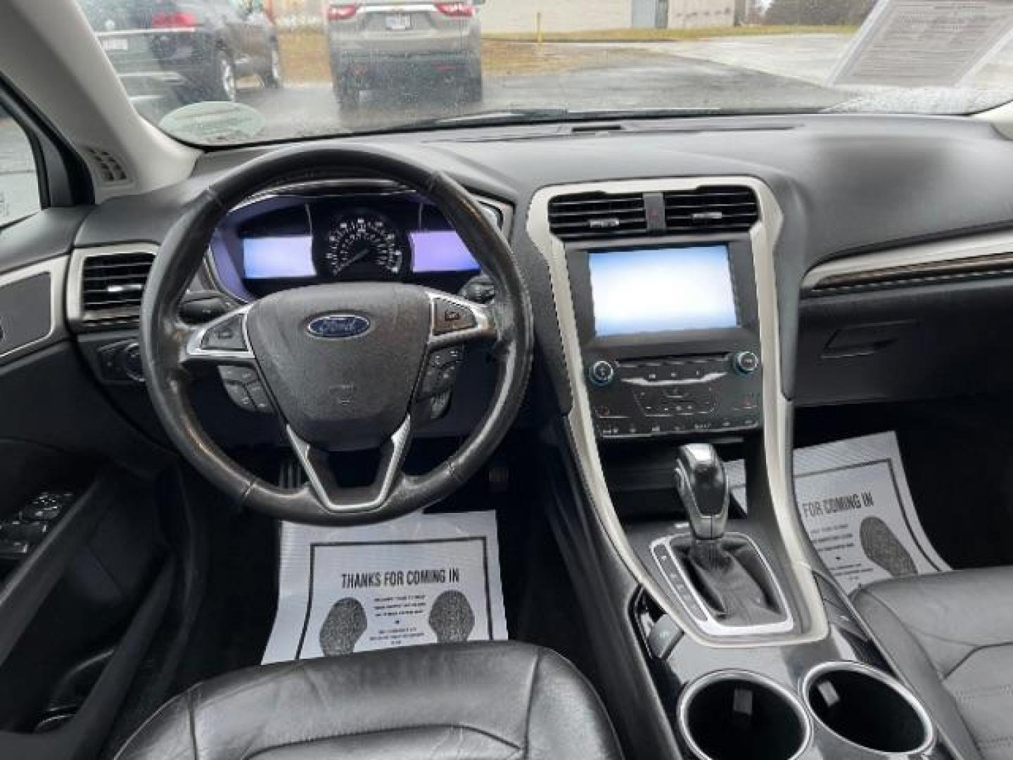 2013 Ingot Silver Ford Fusion SE (3FA6P0HR5DR) with an 1.6L L4 DOHC 16V engine, located at 1099 N County Rd 25A, Troy, OH, 45373, (937) 908-9800, 40.057079, -84.212883 - Photo#6