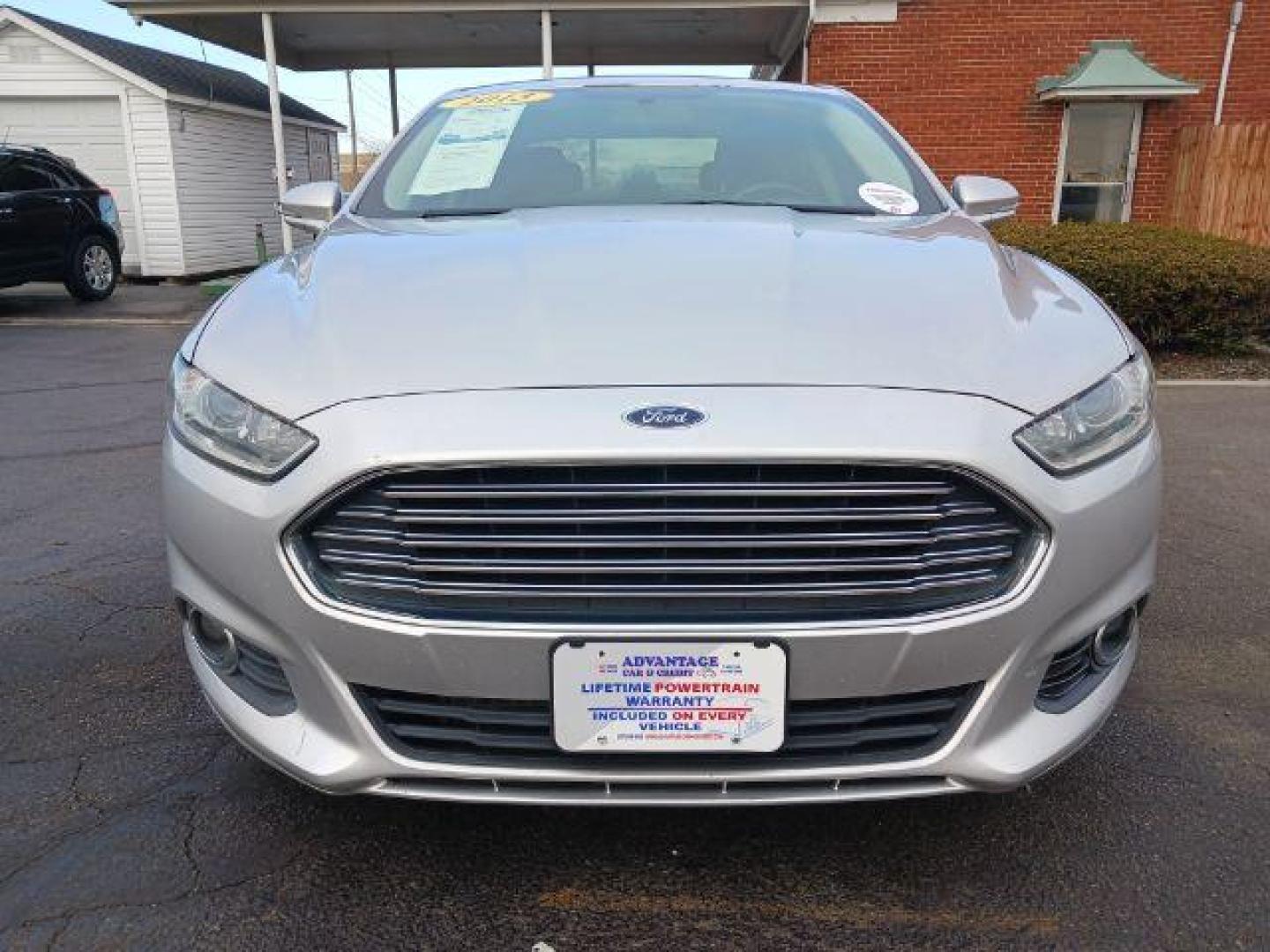 2013 Ingot Silver Ford Fusion SE (3FA6P0H95DR) with an 2.0L L4 DOHC 16V engine, located at 1184 Kauffman Ave, Fairborn, OH, 45324, (937) 908-9800, 39.807072, -84.030914 - Photo#1