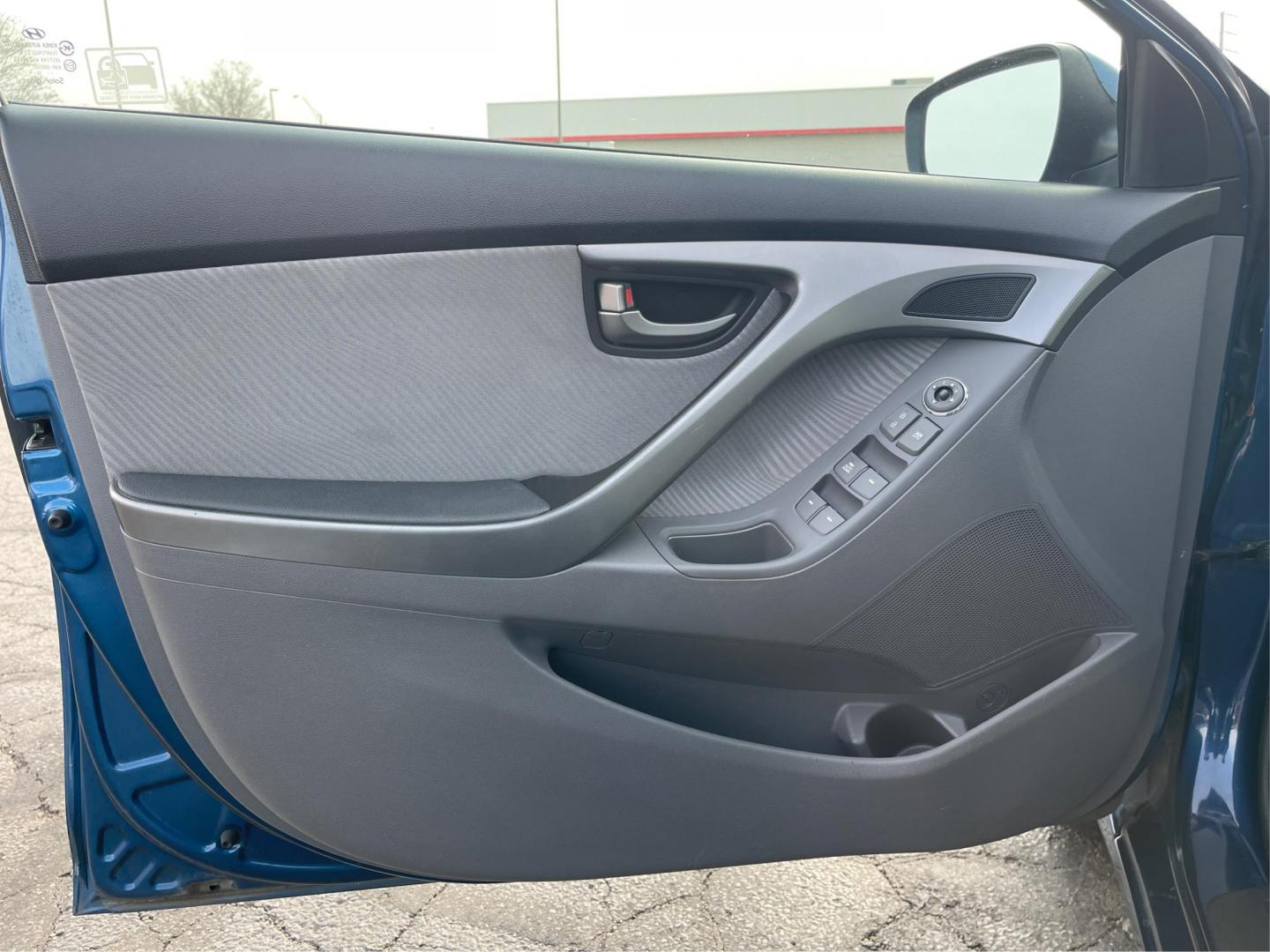 2013 Hyundai Elantra GLS A/T (KMHDH4AE8DU) with an 1.8L L4 DOHC 16V engine, 6-Speed Automatic transmission, located at 1184 Kauffman Ave, Fairborn, OH, 45324, (937) 908-9800, 39.807072, -84.030914 - 2013 Hyundai Elantra GLS A/T - Photo#18