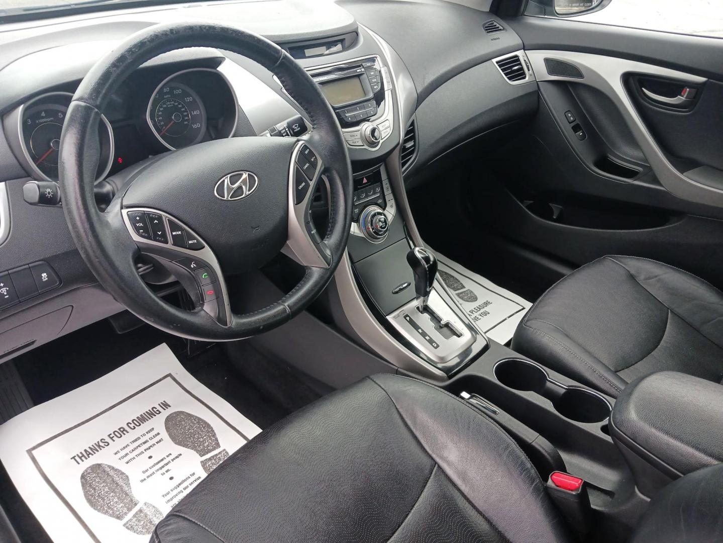 2013 Harbor Gray Metallic Hyundai Elantra Limited (KMHDH4AE1DU) with an 1.8L L4 DOHC 16V engine, 6-Speed Automatic transmission, located at 1951 S Dayton Lakeview Rd., New Carlisle, OH, 45344, (937) 908-9800, 39.890999, -84.050255 - Photo#8