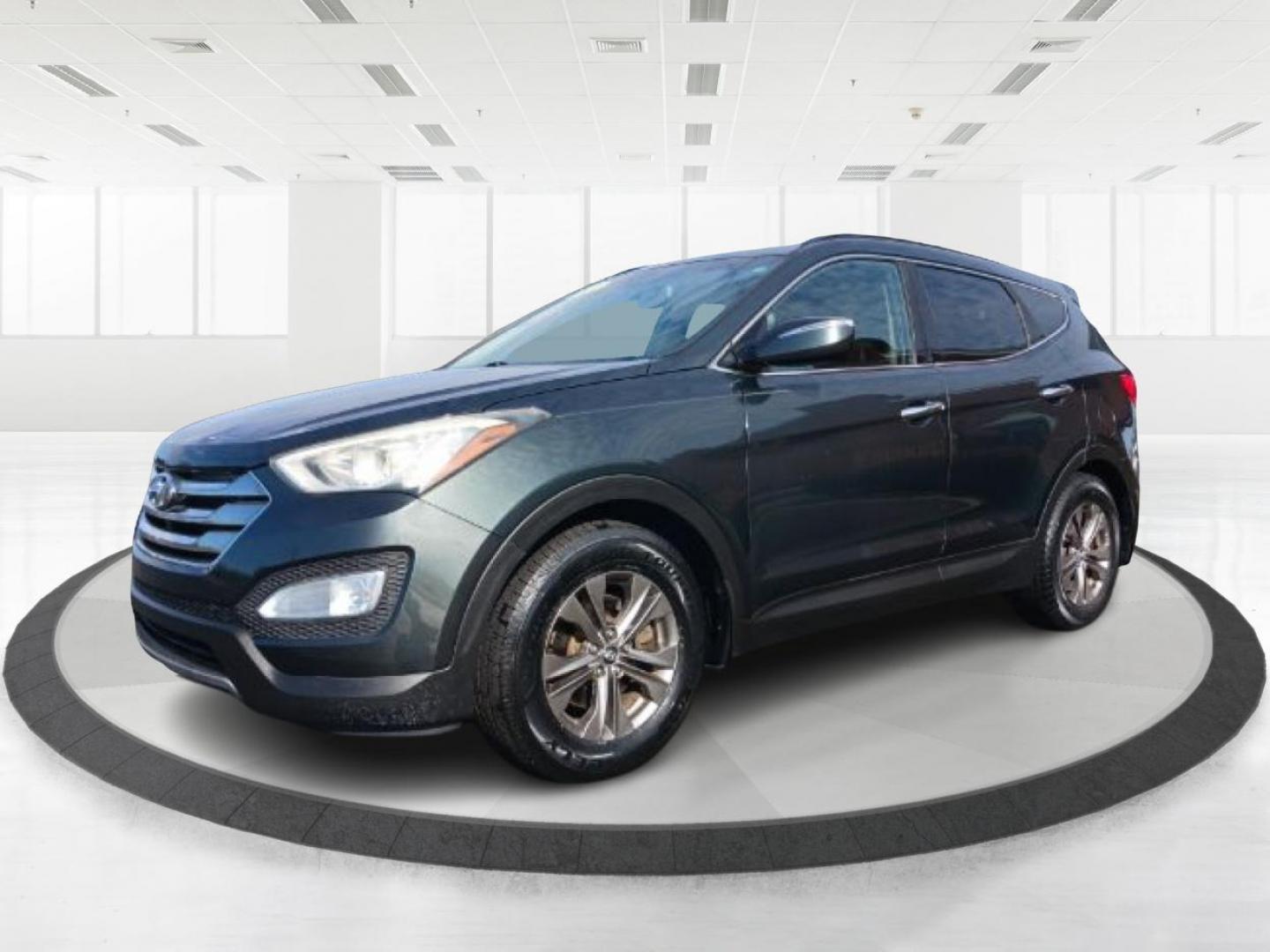 2013 Juniper Green Hyundai Santa Fe Sport 2.4 FWD (5XYZU3LB8DG) with an 2.4L L4 DOHC 16V engine, 6-Speed Automatic transmission, located at 1230 East Main St, Xenia, OH, 45385, (937) 908-9800, 39.688026, -83.910172 - Photo#11