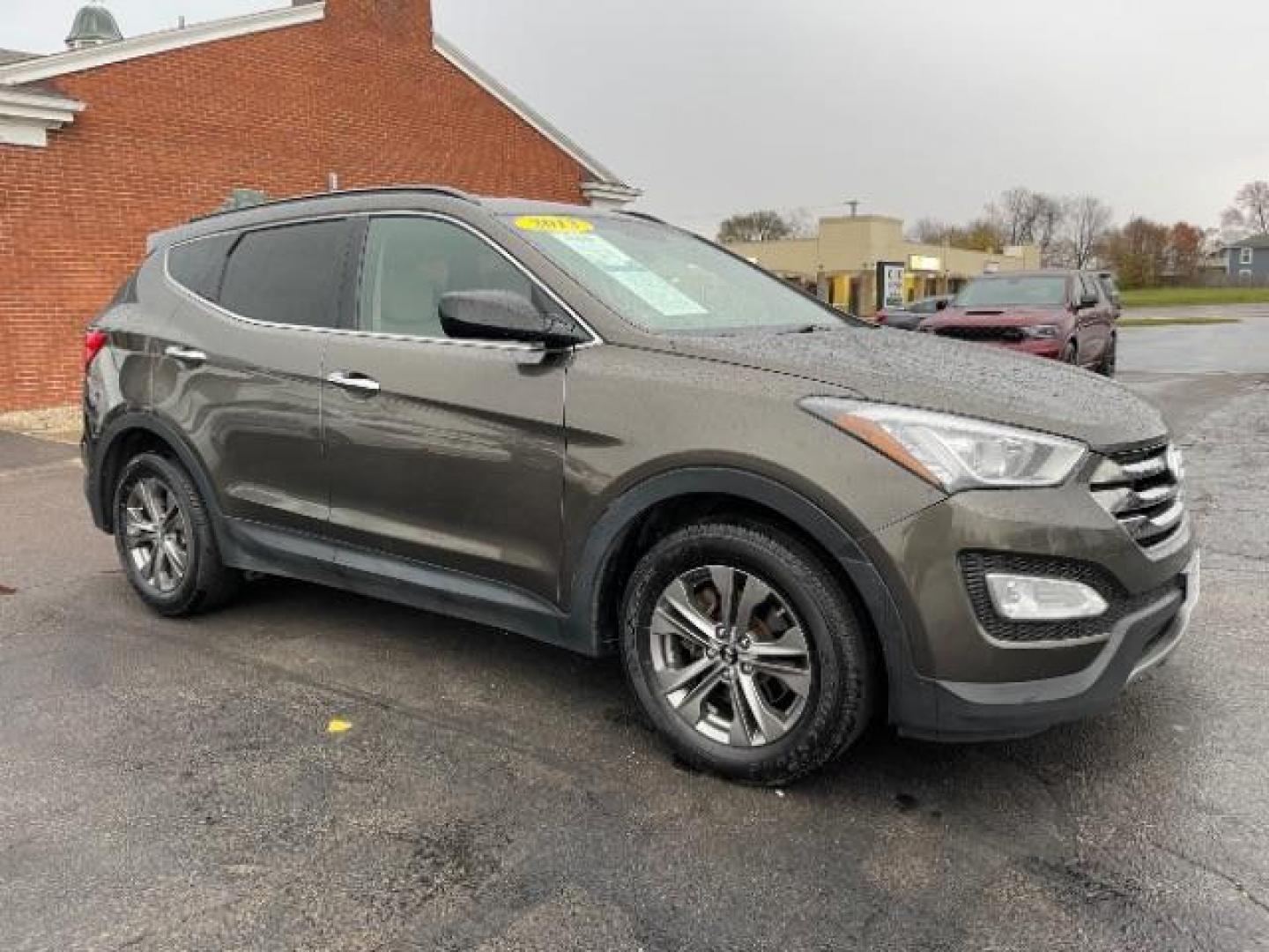 2013 Mineral Gray Hyundai Santa Fe Sport 2.4 AWD (5XYZUDLBXDG) with an 2.4L L4 DOHC 16V engine, 6-Speed Automatic transmission, located at 1230 East Main St, Xenia, OH, 45385, (937) 908-9800, 39.688026, -83.910172 - Photo#0