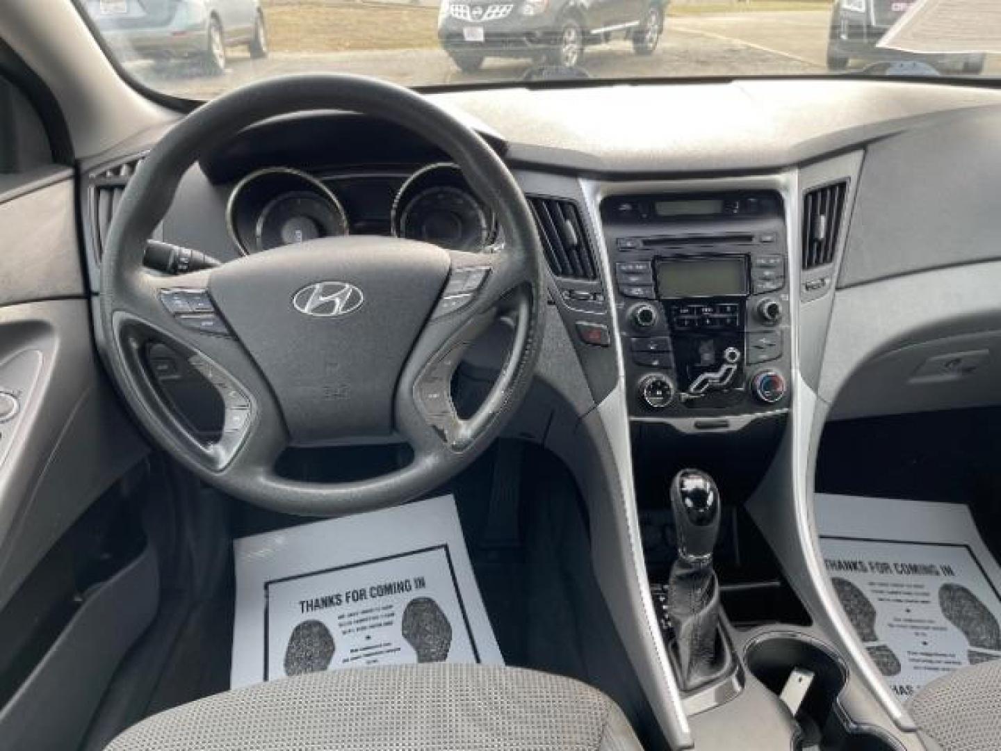 2013 Silver Hyundai Sonata GLS (5NPEB4AC5DH) with an 2.4L L4 DOHC 16V engine, 6-Speed Automatic transmission, located at 1099 N County Rd 25A, Troy, OH, 45373, (937) 908-9800, 40.057079, -84.212883 - Photo#7