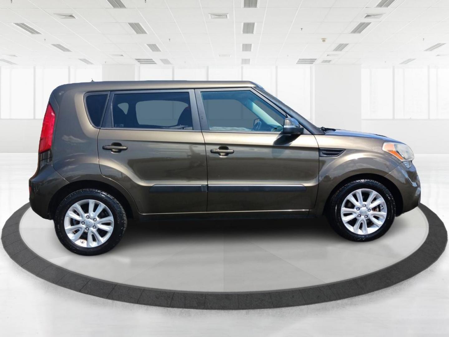 2013 Dune Kia Soul ! (KNDJT2A62D7) with an 2.0L L4 DOHC 16V engine, located at 4508 South Dixie Dr, Moraine, OH, 45439, (937) 908-9800, 39.689976, -84.218452 - Photo#1