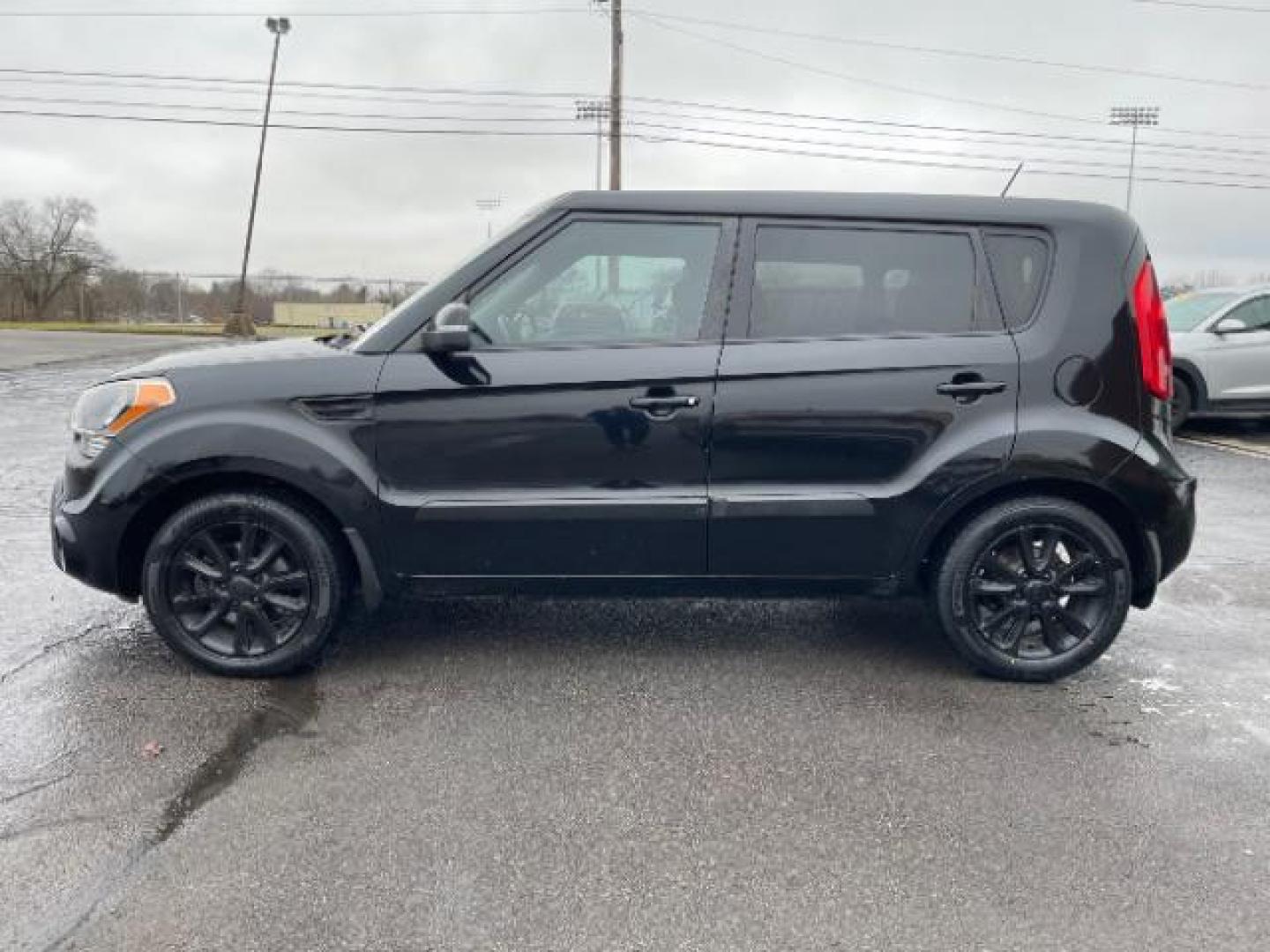 2013 Shadow Metallic Kia Soul + (KNDJT2A68D7) with an 2.0L L4 DOHC 16V engine, located at 880 E. National Road, Vandalia, OH, 45377, (937) 908-9800, 39.891918, -84.183594 - Photo#2