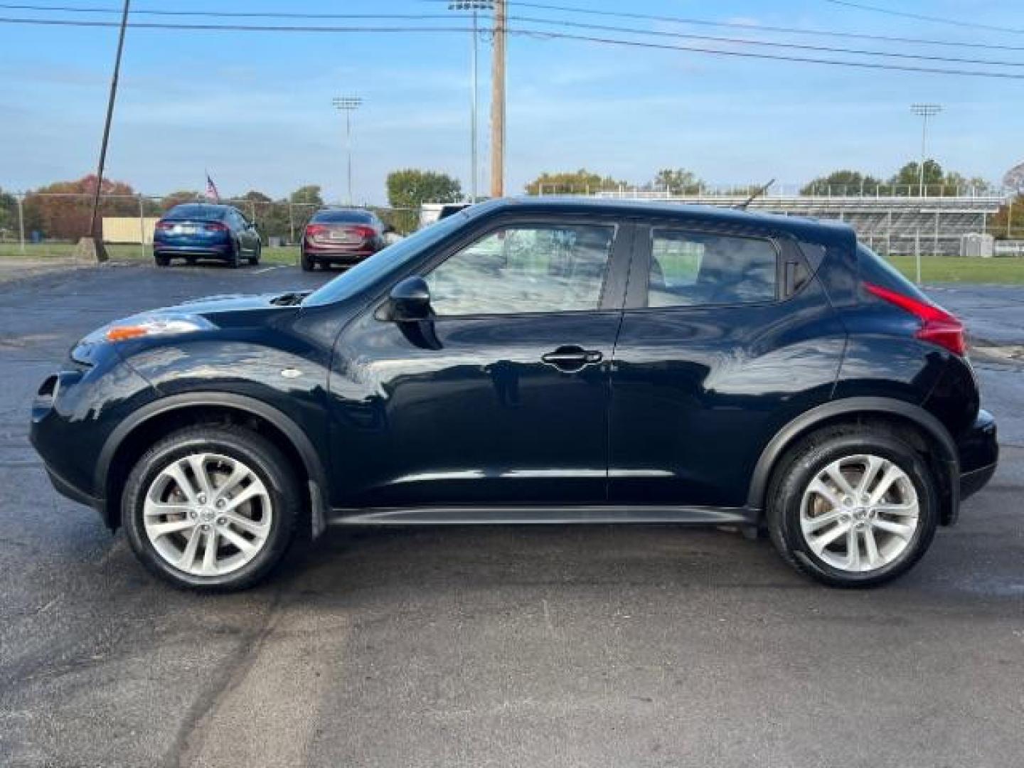 2013 Sapphire Black Nissan Juke S AWD (JN8AF5MV2DT) with an 1.6L L4 DOHC 16V engine, Continuously Variable Transmission transmission, located at 1099 N County Rd 25A, Troy, OH, 45373, (937) 908-9800, 40.057079, -84.212883 - Photo#3