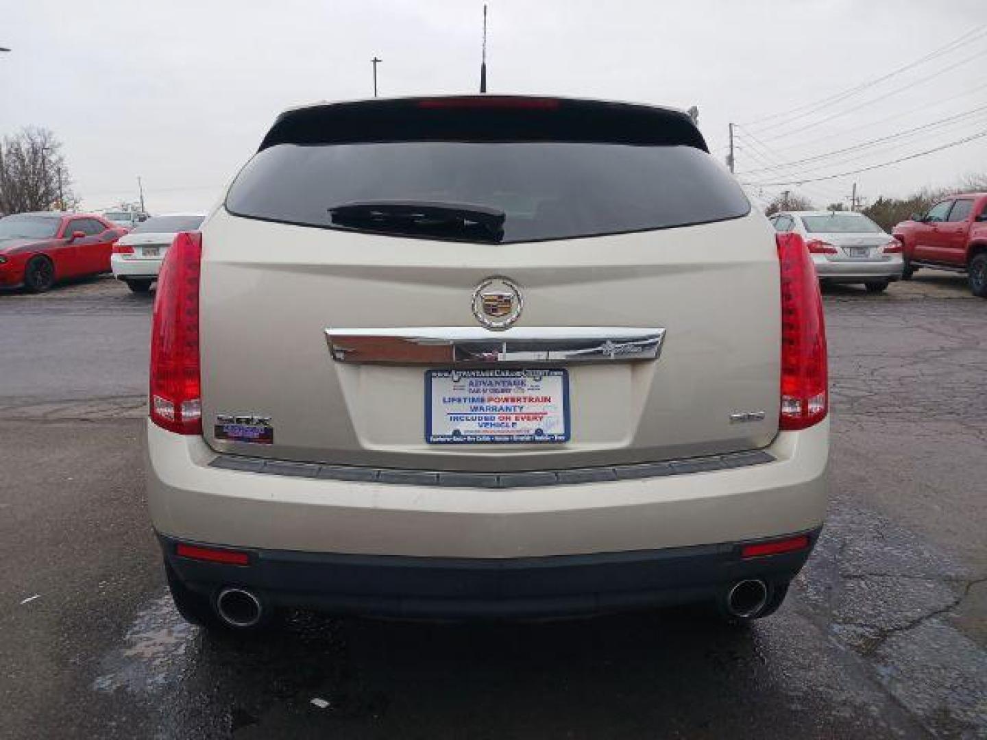 2014 Terra Mocha Metallic Cadillac SRX Standard FWD (3GYFNAE3XES) with an 3.6L V6 DOHC 24V FFV engine, 6-Speed Automatic transmission, located at 401 Woodman Dr, Riverside, OH, 45431, (937) 908-9800, 39.760899, -84.123421 - Photo#5