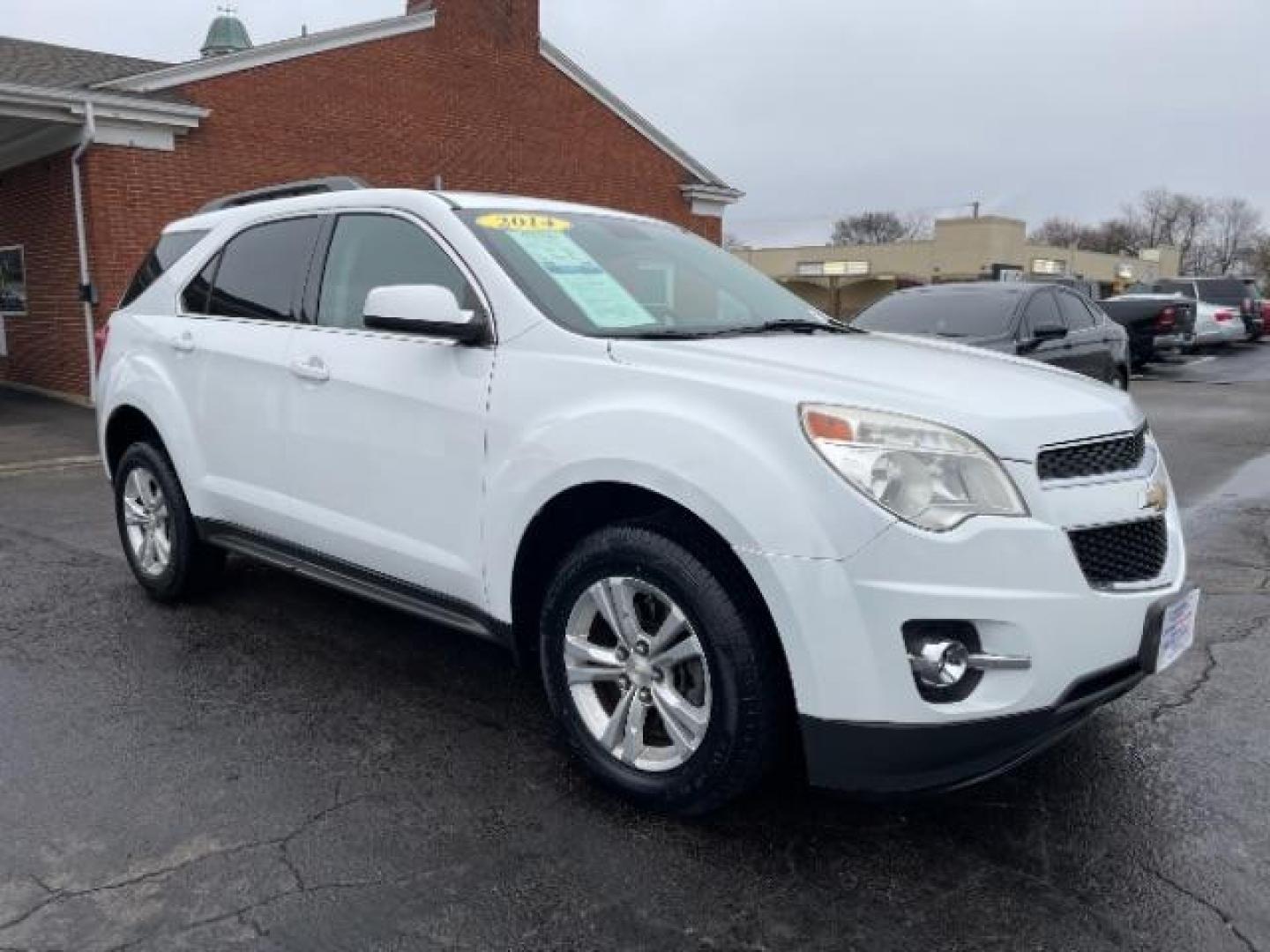 2014 White Diamond Tricoat Chevrolet Equinox 2LT 2WD (2GNALCEK5E6) with an 2.4L L4 DOHC 16V FFV engine, 6-Speed Automatic transmission, located at 1099 N County Rd 25A, Troy, OH, 45373, (937) 908-9800, 40.057079, -84.212883 - Photo#0