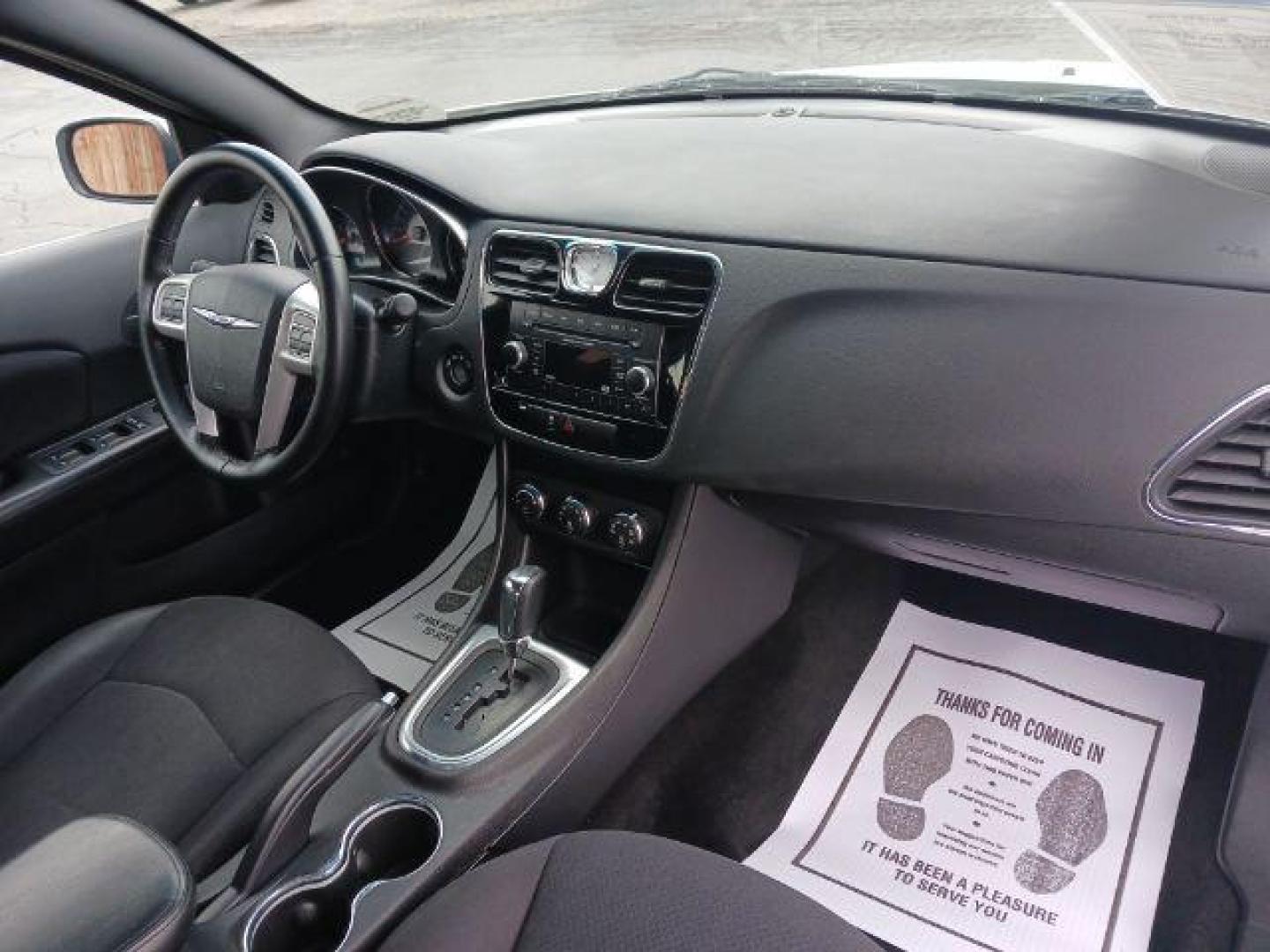 2014 Bright White Clearcoat Chrysler 200 Touring (1C3CCBBG1EN) with an 3.6L V6 DOHC 24V FFV engine, 6-Speed Automatic transmission, located at 1951 S Dayton Lakeview Rd., New Carlisle, OH, 45344, (937) 908-9800, 39.890999, -84.050255 - Photo#8