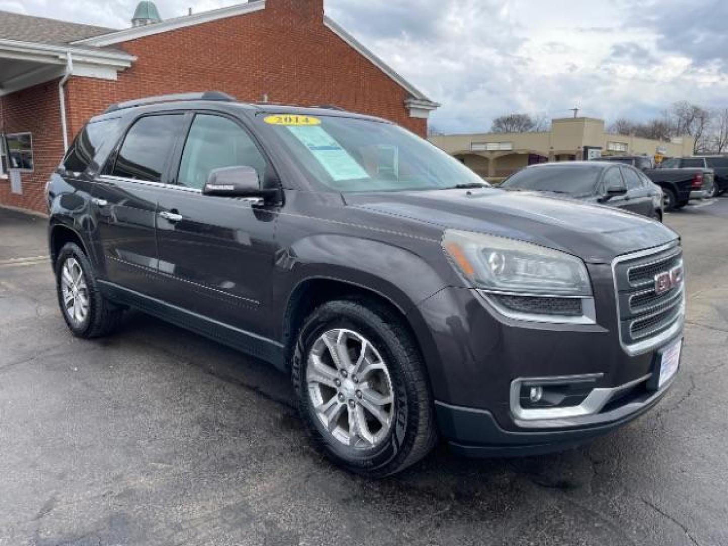 2014 Cyber Gray Metallic GMC Acadia SLT-1 FWD (1GKKRRKD1EJ) with an 3.6L V6 DOHC 24V engine, 6-Speed Automatic transmission, located at 1951 S Dayton Lakeview Rd., New Carlisle, OH, 45344, (937) 908-9800, 39.890999, -84.050255 - Photo#0