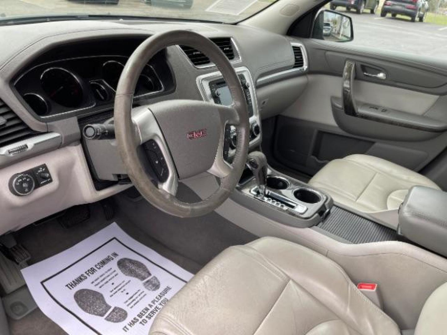 2014 Cyber Gray Metallic GMC Acadia SLT-1 FWD (1GKKRRKD1EJ) with an 3.6L V6 DOHC 24V engine, 6-Speed Automatic transmission, located at 1951 S Dayton Lakeview Rd., New Carlisle, OH, 45344, (937) 908-9800, 39.890999, -84.050255 - Photo#6