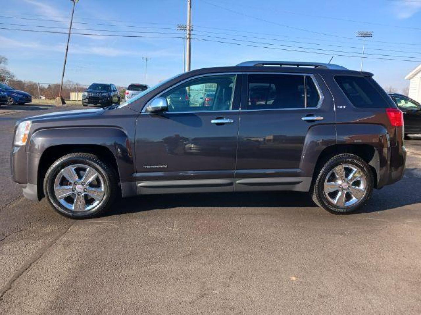 2014 Ashen Gray Metallic GMC Terrain SLT2 FWD (2GKALTEK6E6) with an 2.4L L4 DOHC 16V FFV engine, 6-Speed Automatic transmission, located at 1099 N County Rd 25A, Troy, OH, 45373, (937) 908-9800, 40.057079, -84.212883 - Photo#3