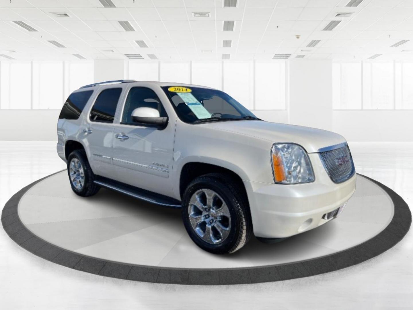 2014 GMC Yukon Denali 4WD (1GKS2EEFXER) with an 6.2L V8 OHV 16V engine, 6-Speed Automatic transmission, located at 1099 N County Rd 25A, Troy, OH, 45373, (937) 908-9800, 40.057079, -84.212883 - Third Row - Photo#0